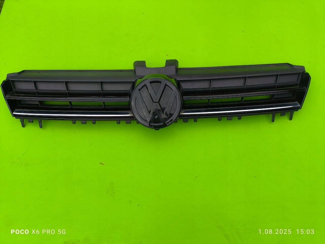 VW Golf V Kühlergrill FRONTGRILL Kühlergitter 5G0853655D - Thumbnail 1