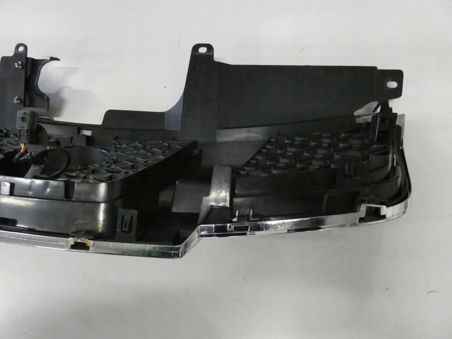 Nissan X-Trail T31 Kühlergrill FRONTGRILL Kühlergitter - Thumbnail 6