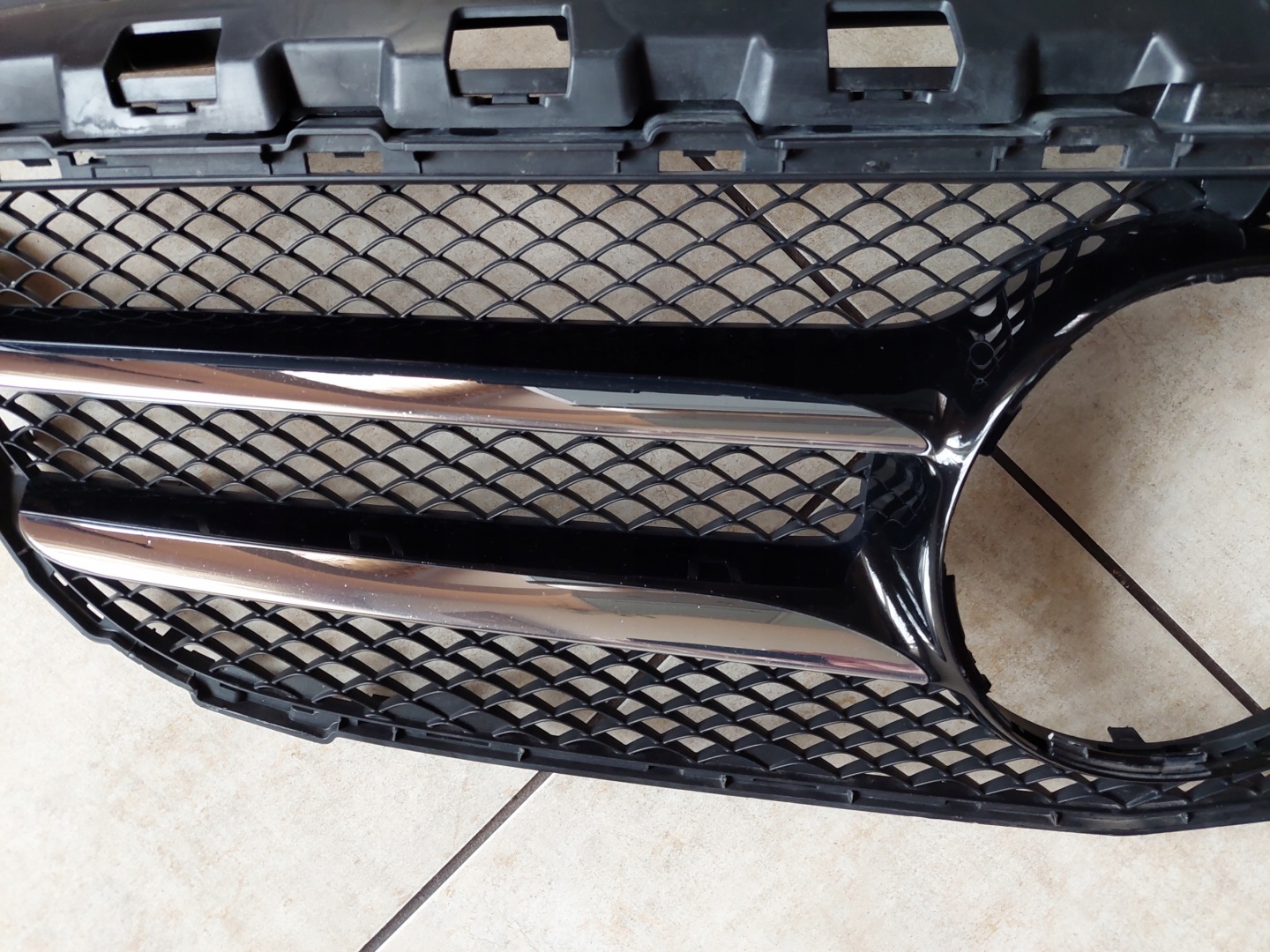 Mercedes-Benz C-Klasse W205 Kühlergrill FRONTGRILL Kühlergitter A2058851165 - Thumbnail 5