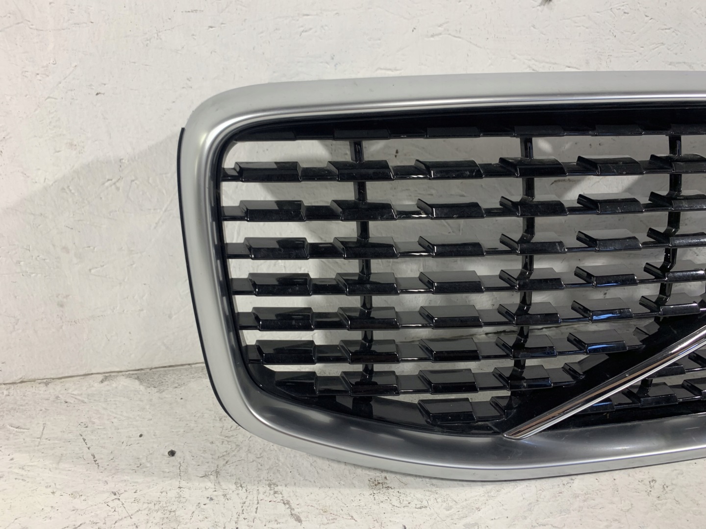 Volvo XC60 Kühlergrill FRONTGRILL Kühlergitter - Thumbnail 2