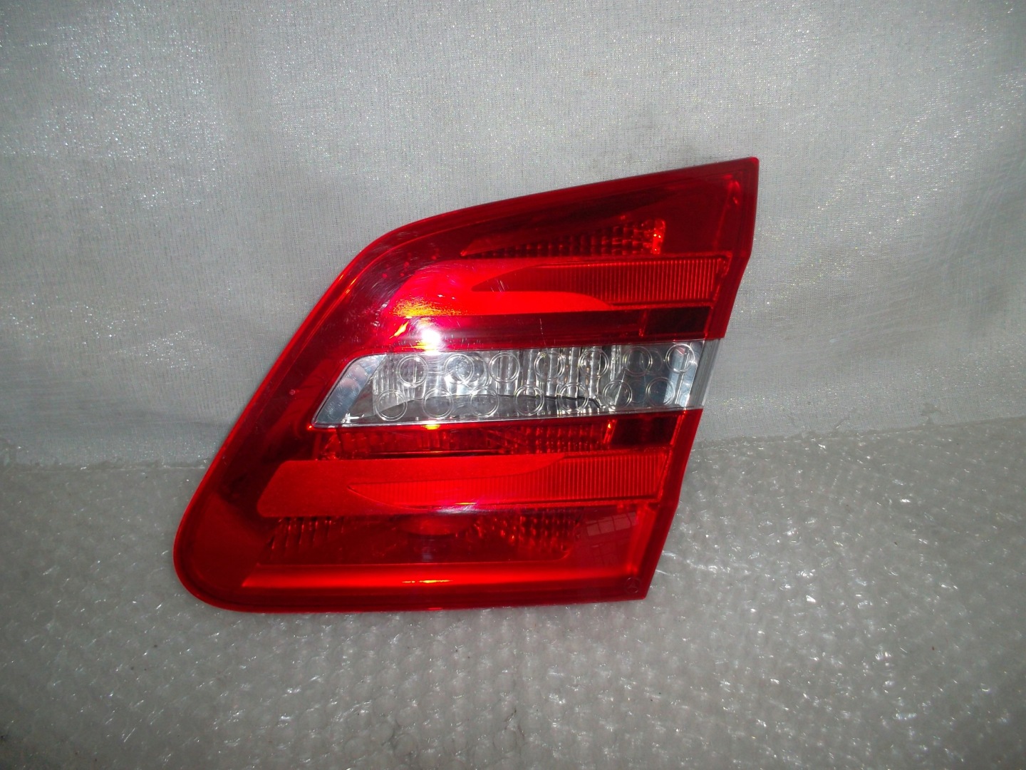 Mercedes-Benz B-Klasse W246 Rückleuchte A2469066400 Rearlamp - Thumbnail 1