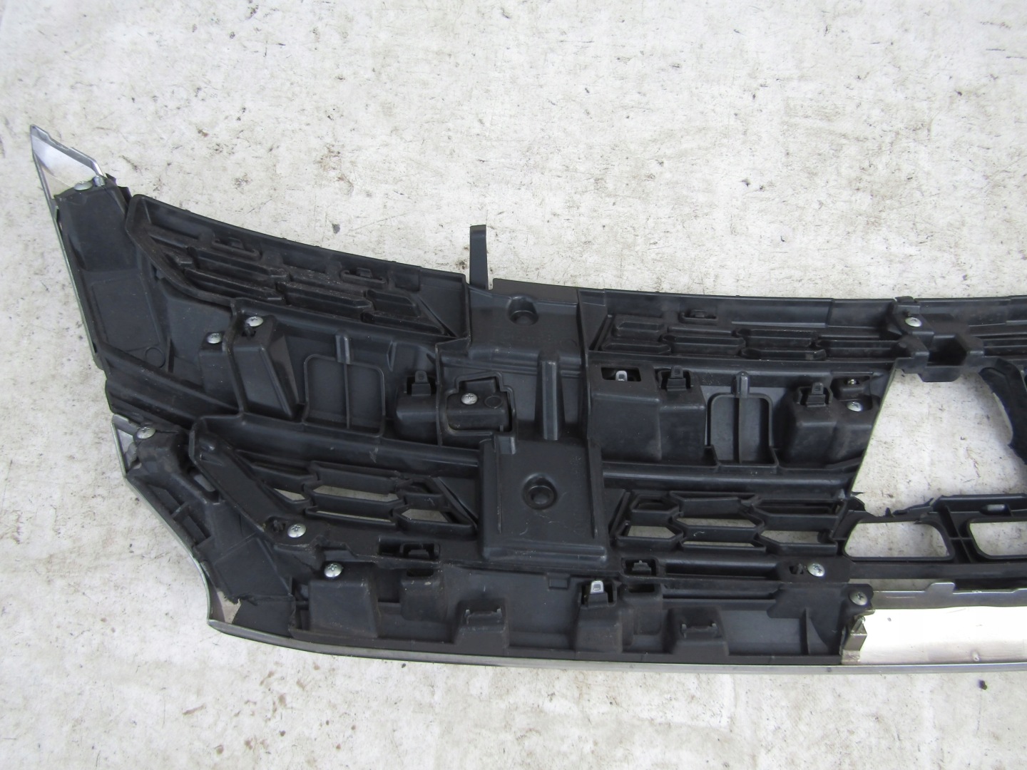 Mitsubishi Outlander CU0W Kühlergrill FRONTGRILL Kühlergitter 7450B303 - Thumbnail 9