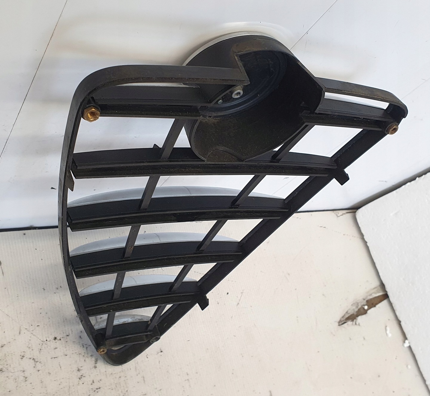 Alfa Romeo MiTo Typ 955 Kühlergrill FRONTGRILL Kühlergitter 156091279 - Thumbnail 6