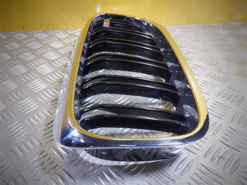 BMW 5 F90 Kühlergrill FRONTGRILL Kühlergitter 8063173 - Thumbnail 4