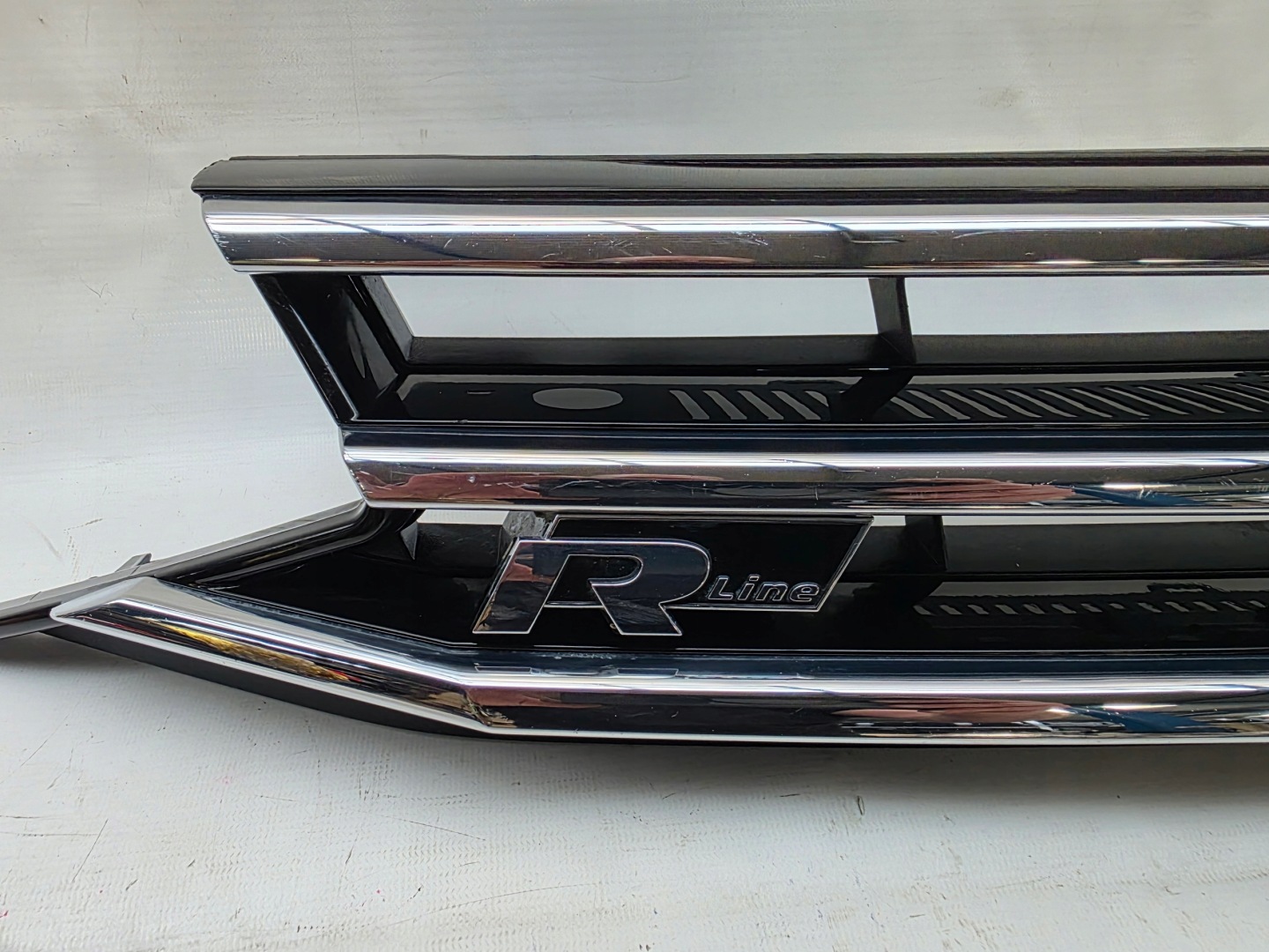 VW Touran 5T Kühlergrill FRONTGRILL Kühlergitter 5TA853753B - Thumbnail 6