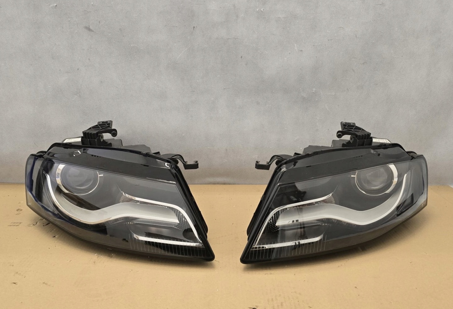 Frontscheinwerfer Audi A4 B8 Xenon Links Scheinwerfer Headlight - Thumbnail 1