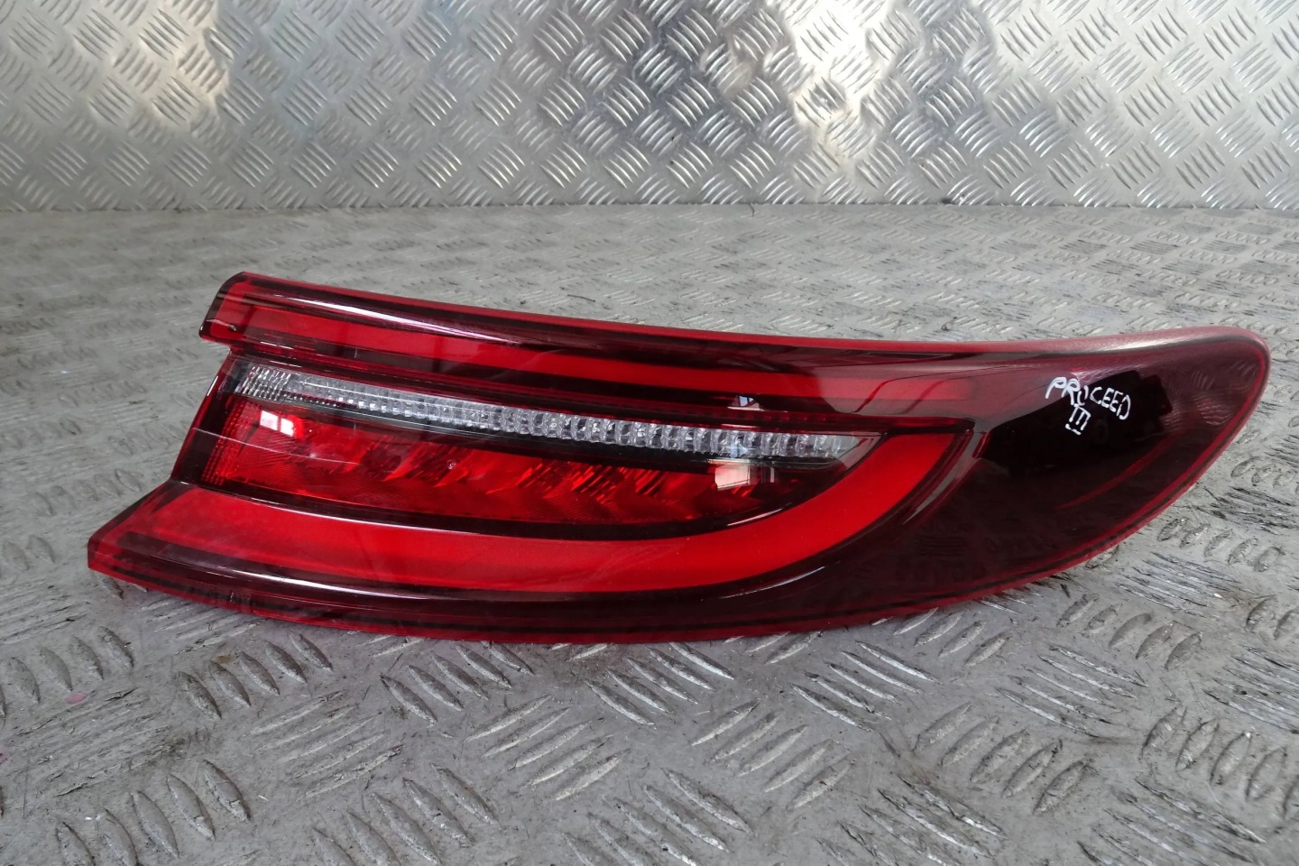 Kia Ceed CD Rückleuchte Rearlamp - Thumbnail 1