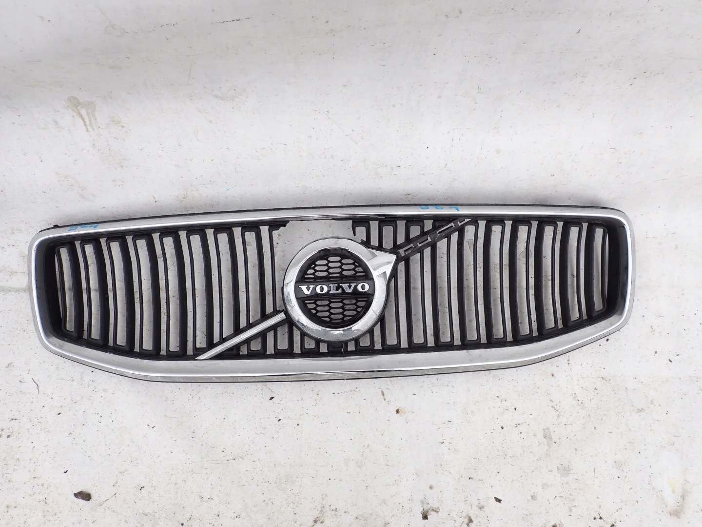 Volvo S60/V60 V60 Kühlergrill FRONTGRILL Kühlergitter 32132224 - Thumbnail 1