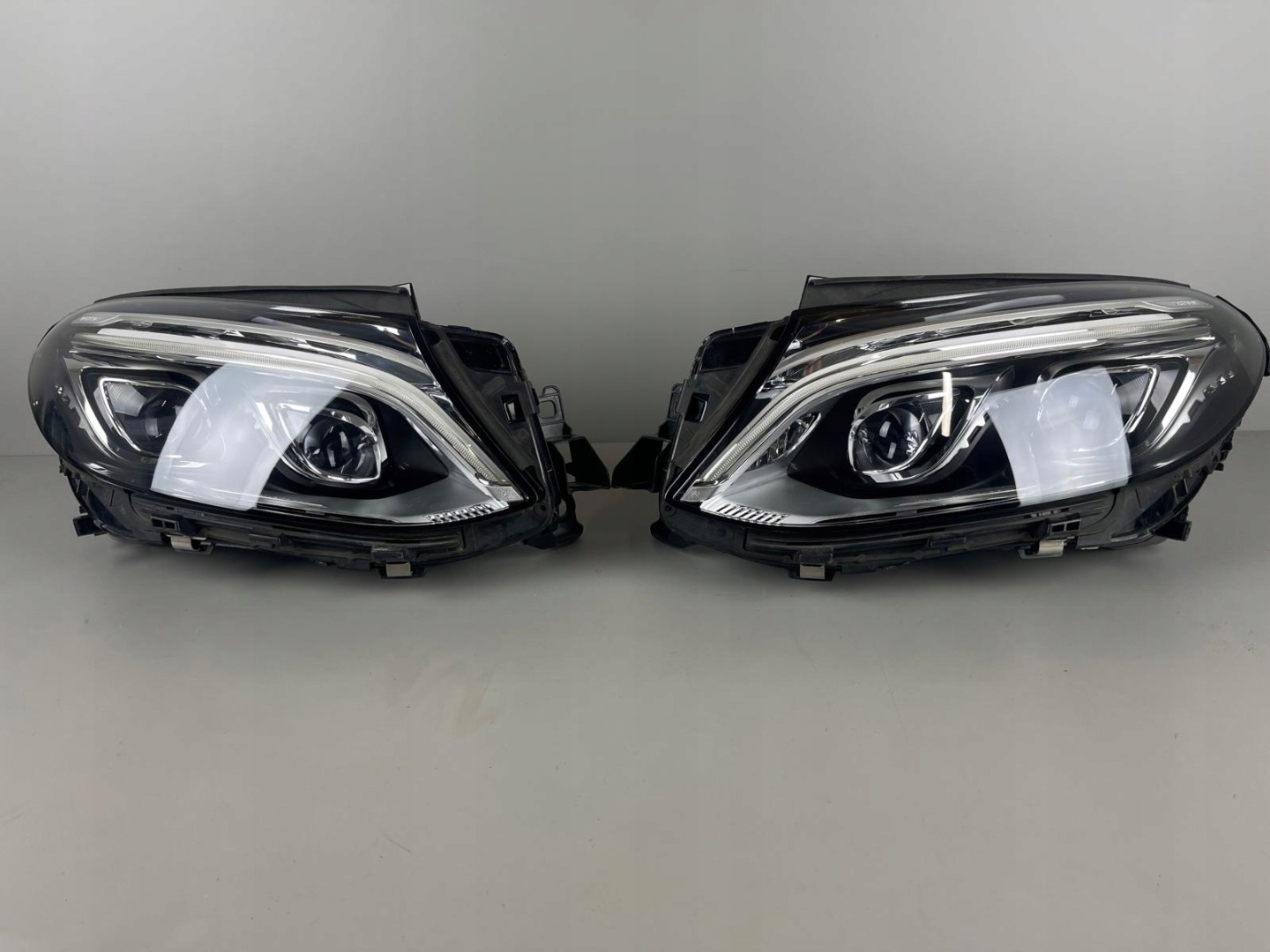 Frontscheinwerfer Mercedes-Benz GLE W166 A1668200859 ILS Links Headlight - Thumbnail 1
