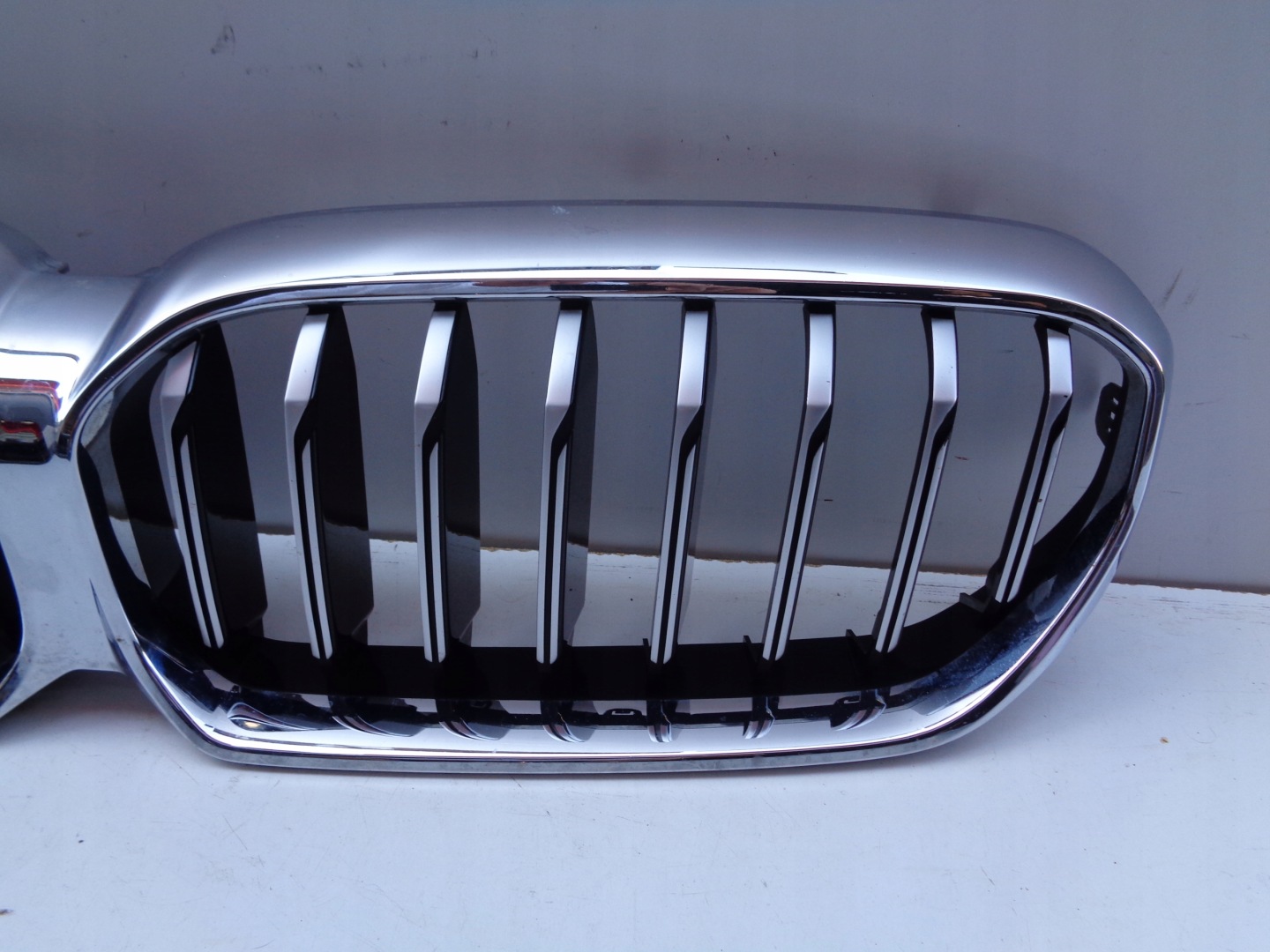 BMW 5 G31 Kühlergrill FRONTGRILL Kühlergitter - Thumbnail 3