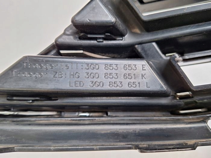 VW Passat B8 Kühlergrill FRONTGRILL Kühlergitter 3G0853653E - Thumbnail 9