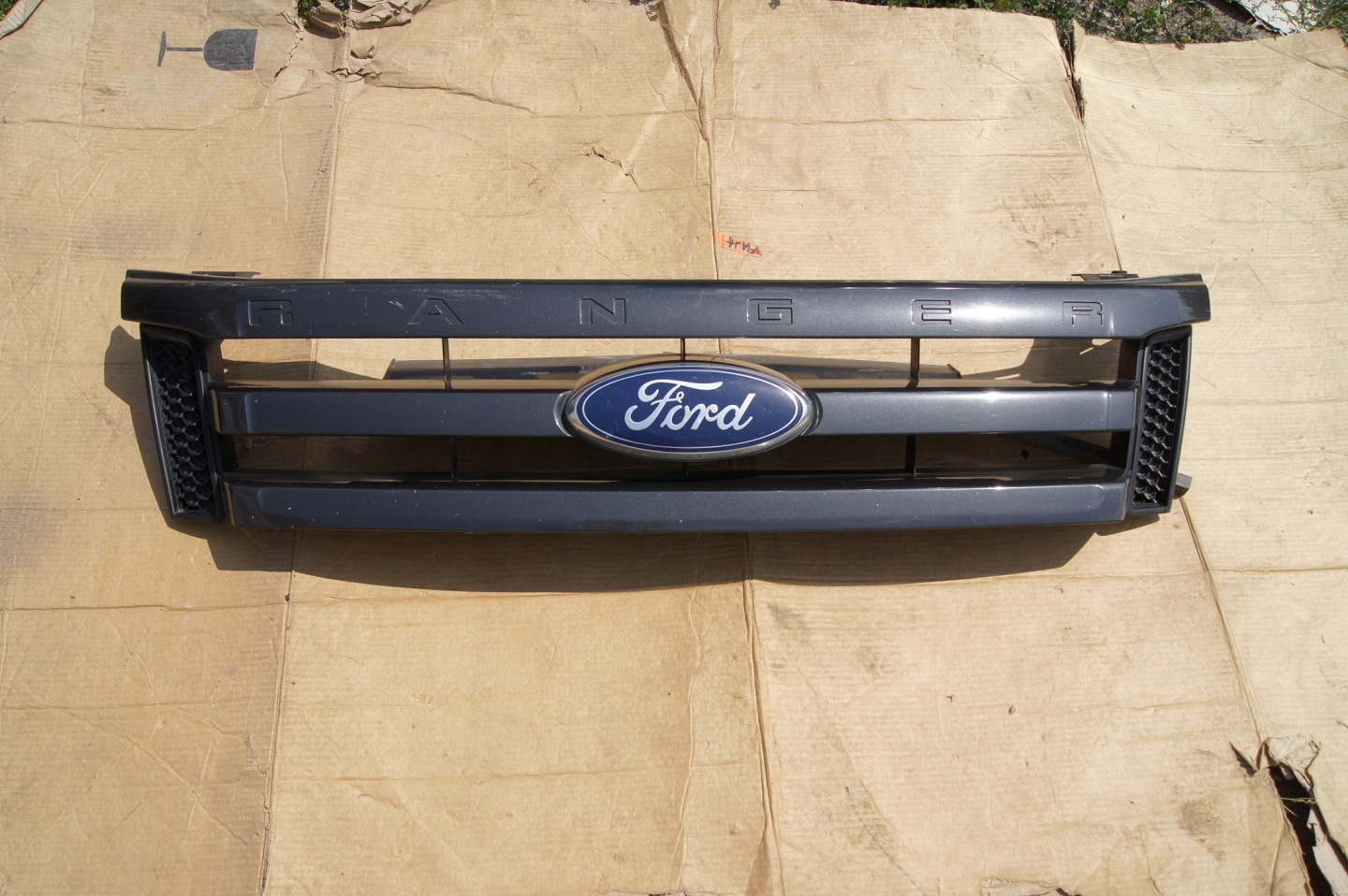 Ford Ranger 1 Mk1 Kühlergrill FRONTGRILL Kühlergitter AB39817SAD - Thumbnail 1