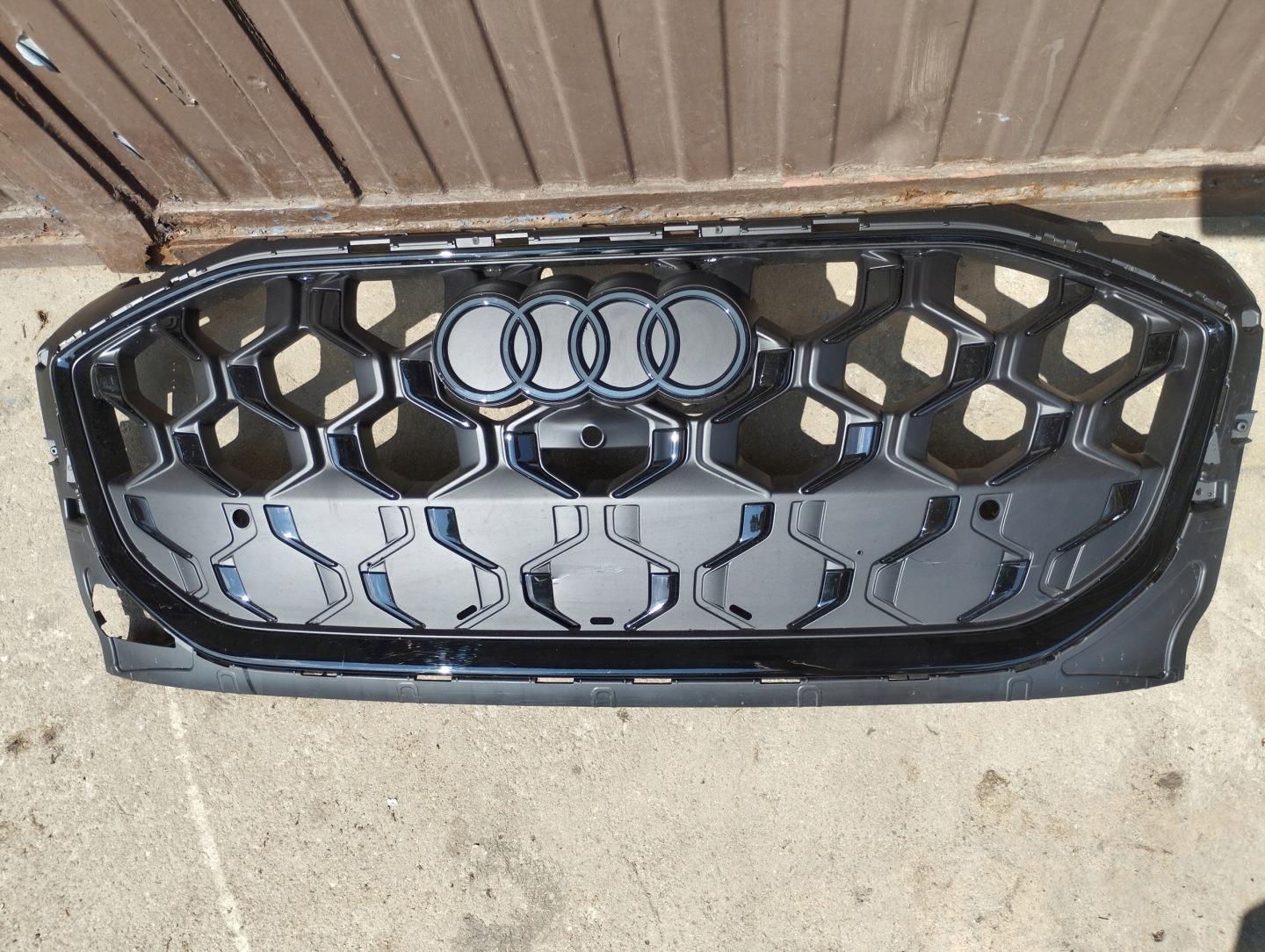 Audi Q5 Kühlergrill FRONTGRILL Kühlergitter 8MA853651B - Thumbnail 1