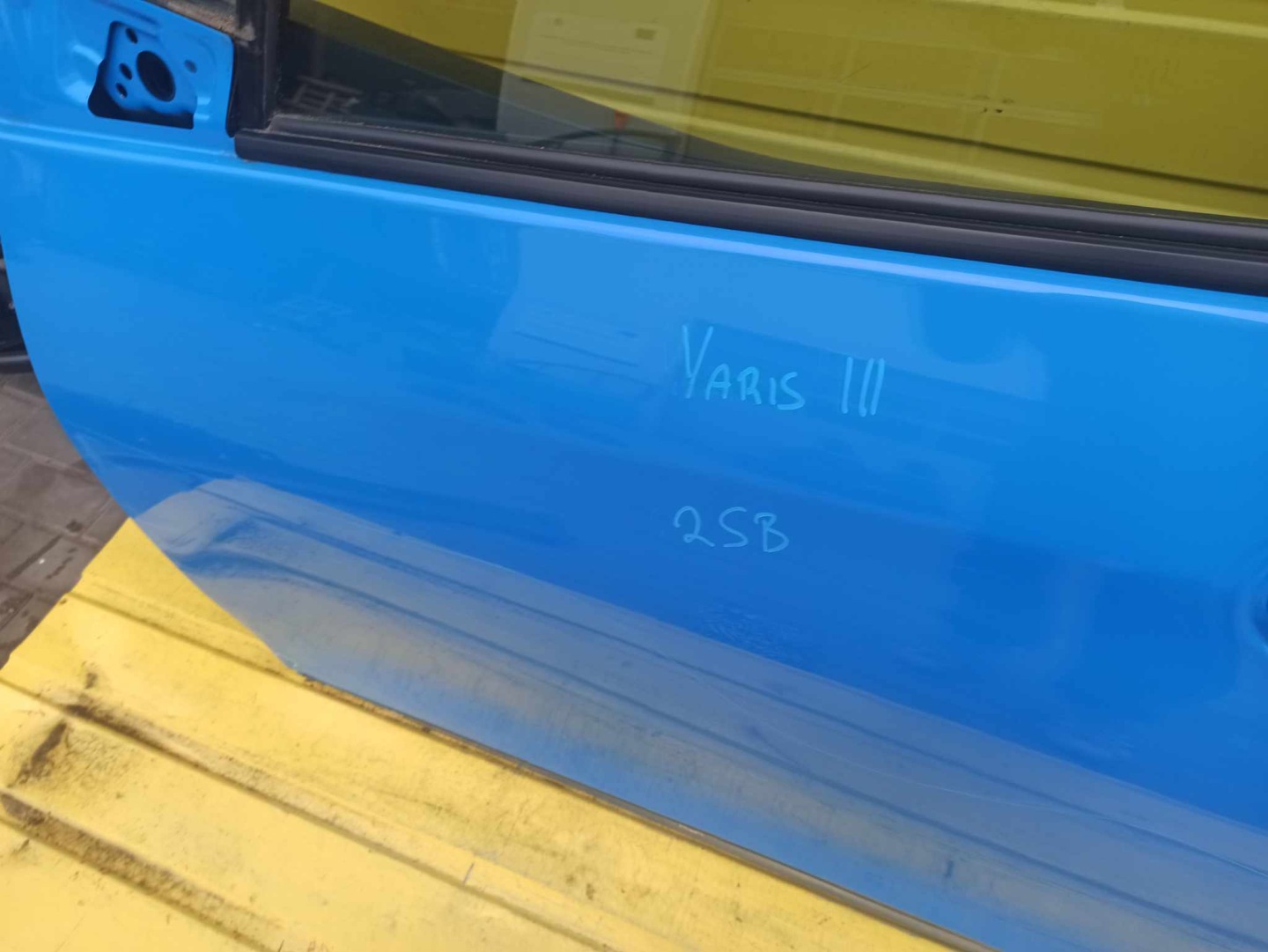 Toyota Yaris I P1 Tür Vorne Links Door 824534892A Porta Porte - Thumbnail 9