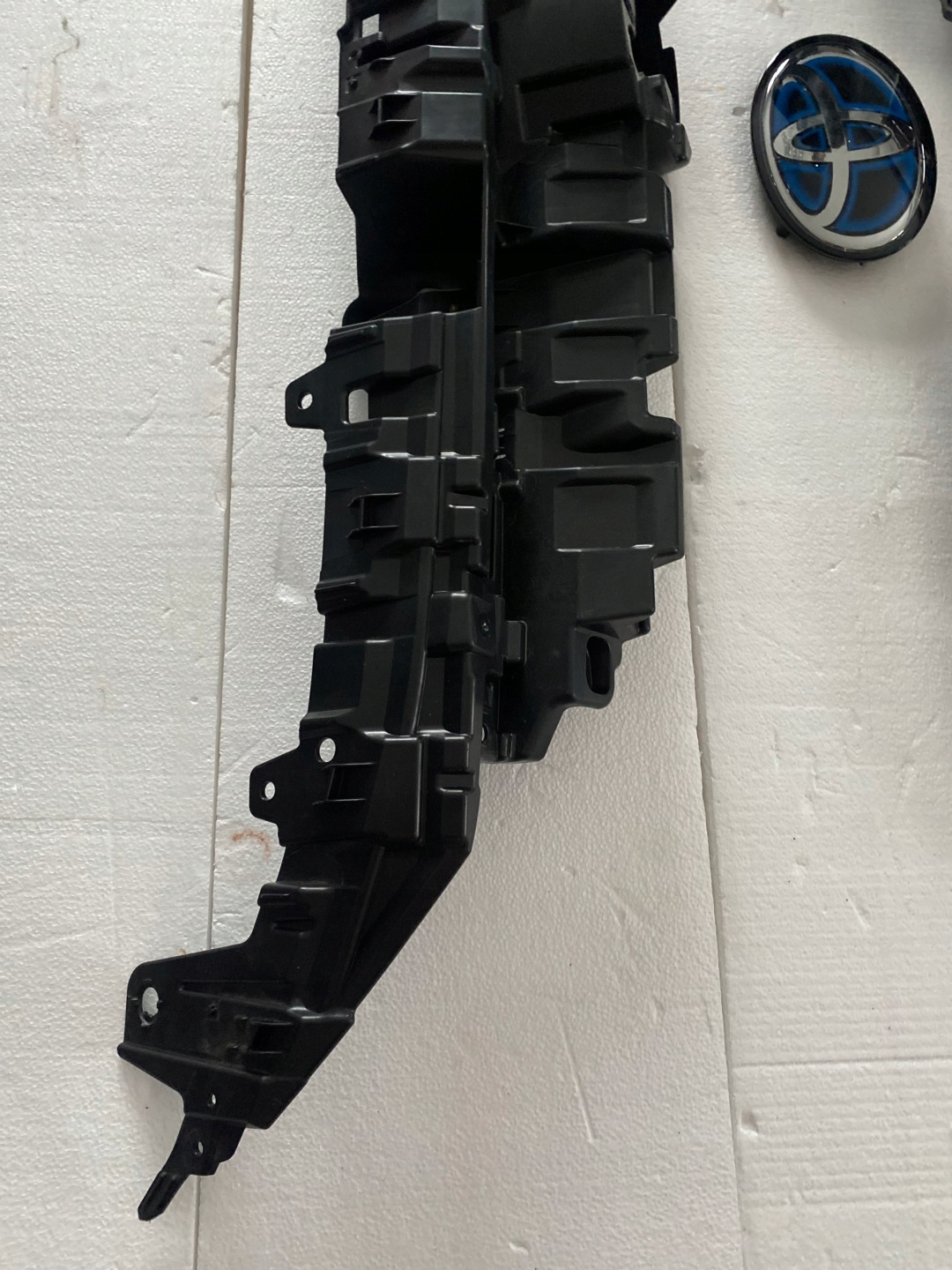 Toyota RAV4 XA5 Kühlergrill FRONTGRILL Kühlergitter 5311242190 - Thumbnail 3