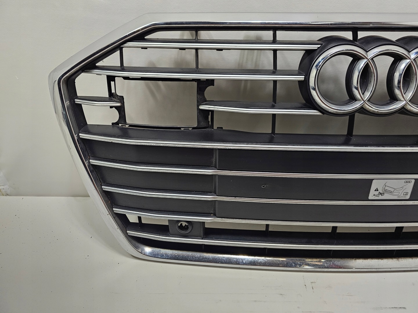 Audi A6 Kühlergrill FRONTGRILL Kühlergitter 4K0853651 - Thumbnail 5