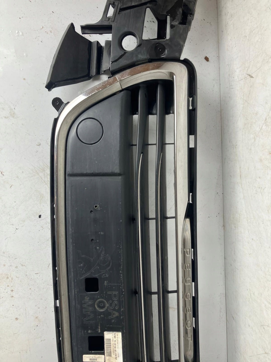 Peugeot 5008 Kühlergrill FRONTGRILL Kühlergitter - Thumbnail 4