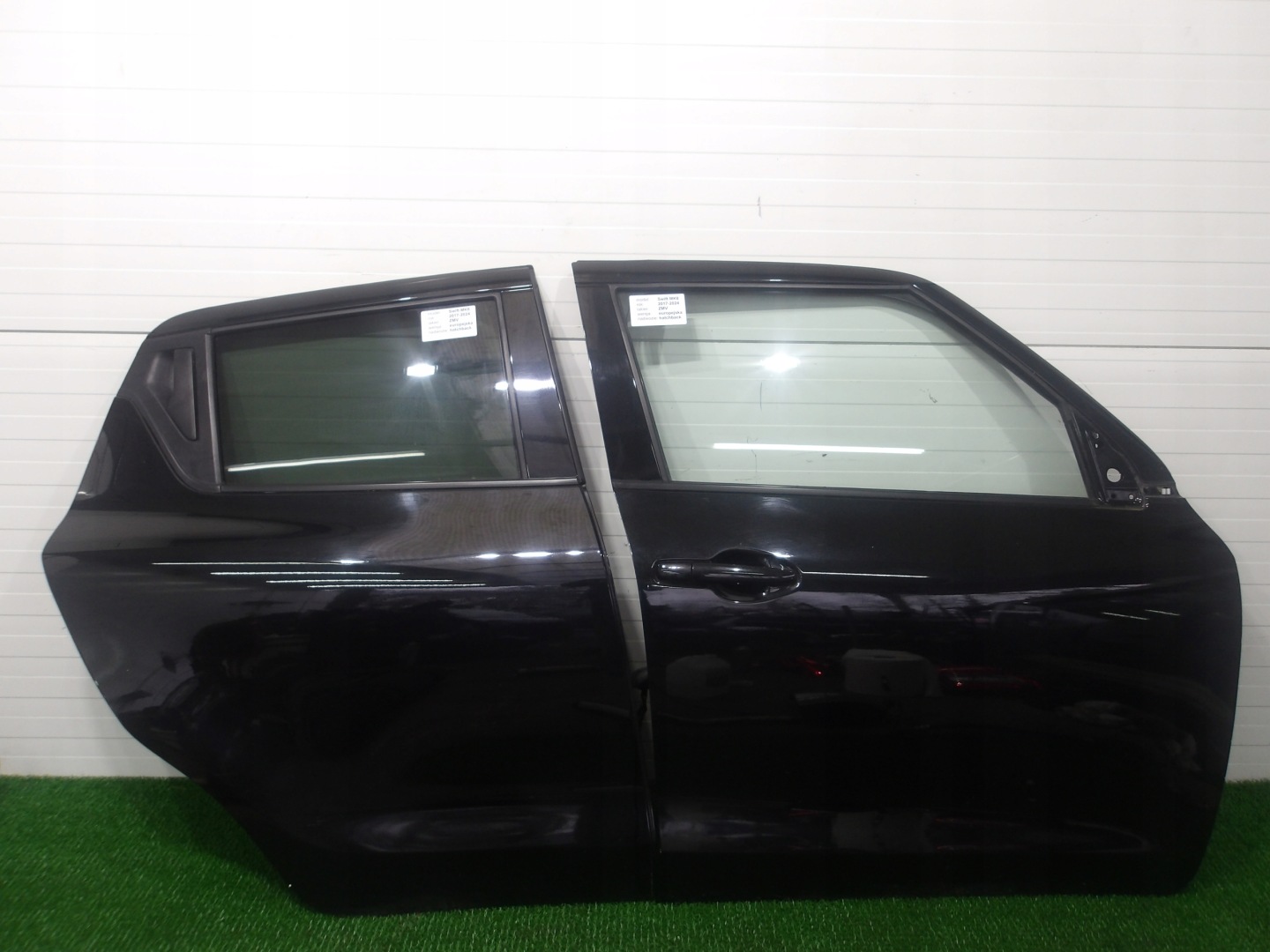 Suzuki Swift I AA Tür Hinten Rechts Door Porta Porte - Thumbnail 1