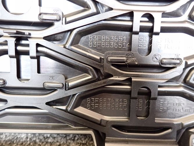 Audi Q3 Kühlergrill FRONTGRILL Kühlergitter 83A853651A - Thumbnail 6
