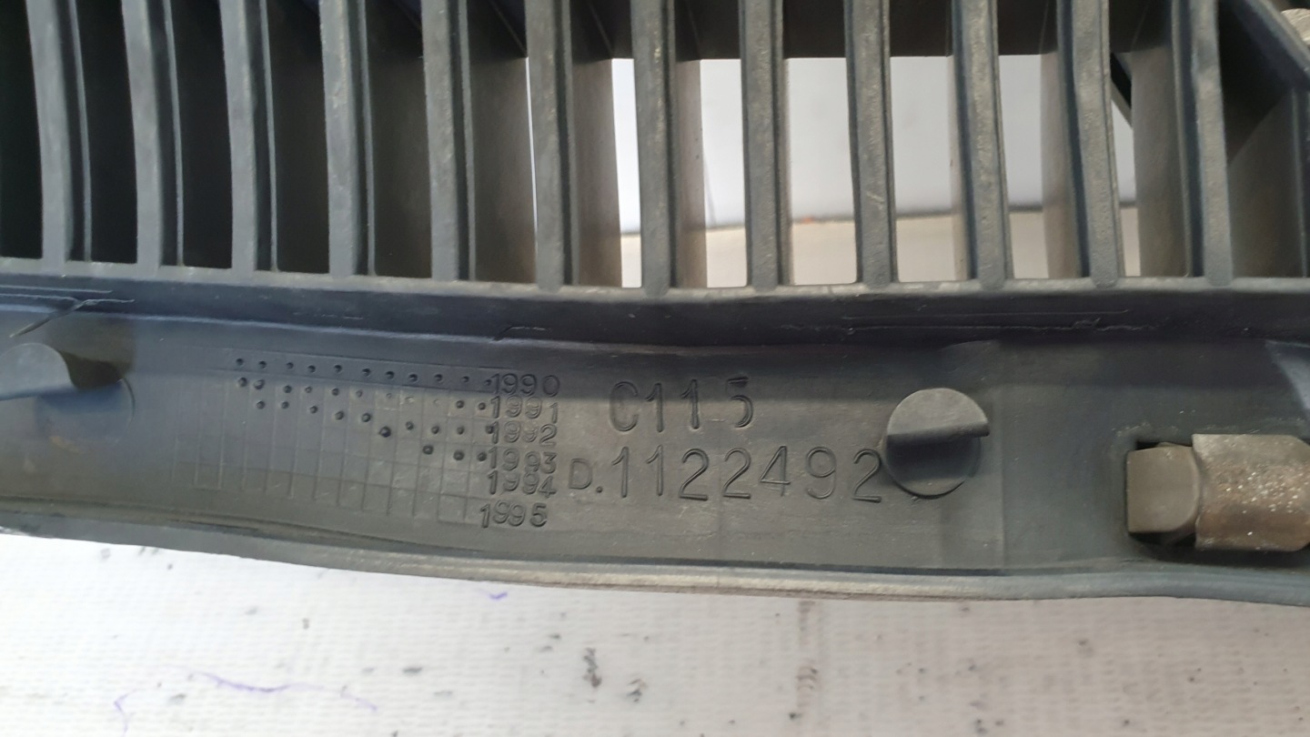 Alfa Romeo 155 Typ 167 Kühlergrill FRONTGRILL Kühlergitter 60506207 - Thumbnail 8