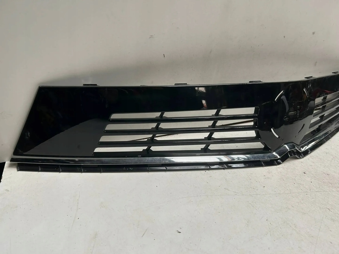 Opel Astra Kühlergrill FRONTGRILL Kühlergitter 98396400 - Thumbnail 3