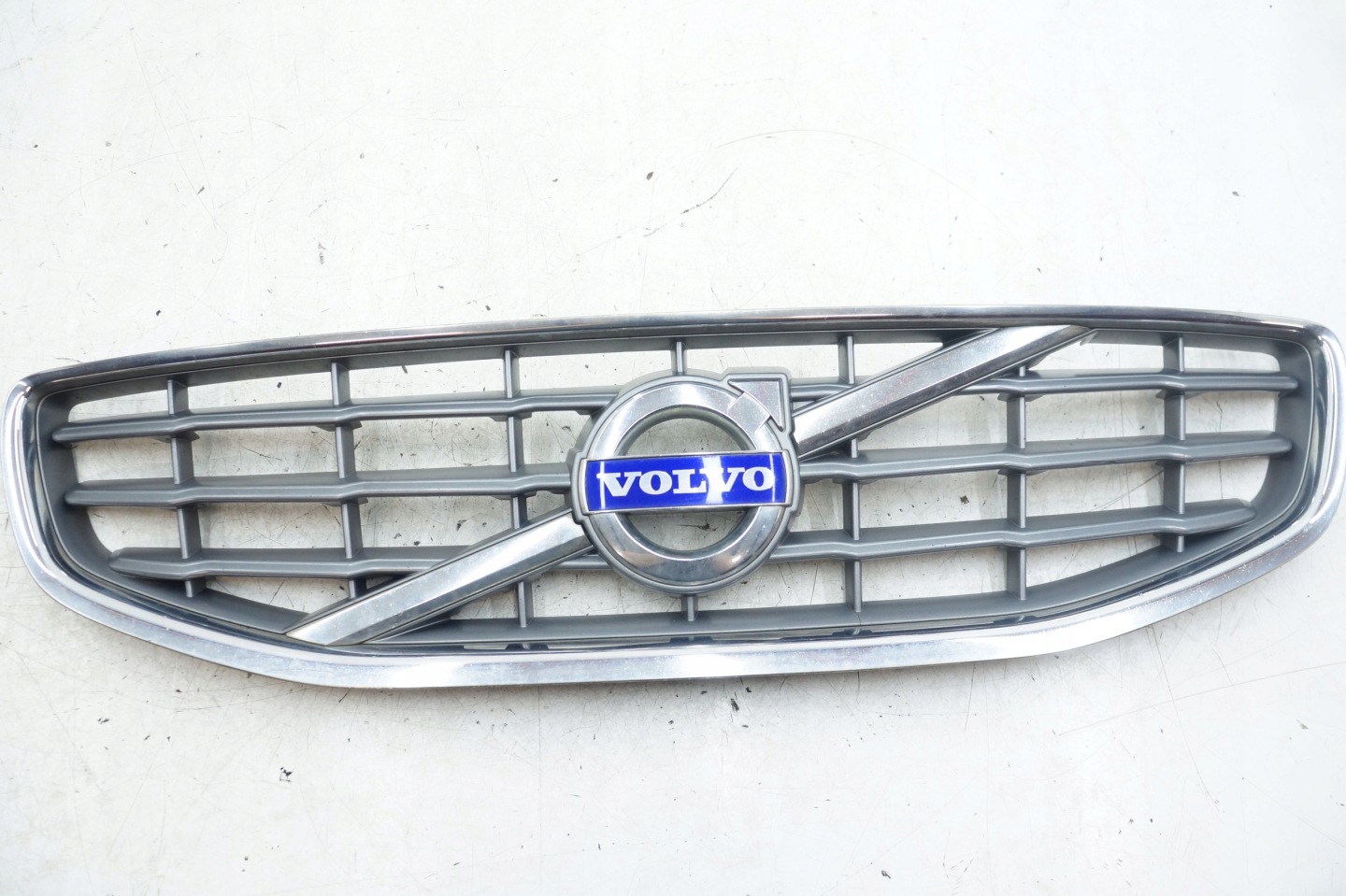 Volvo S60/V60 S60 Kühlergrill FRONTGRILL Kühlergitter 31323338VO - Thumbnail 1