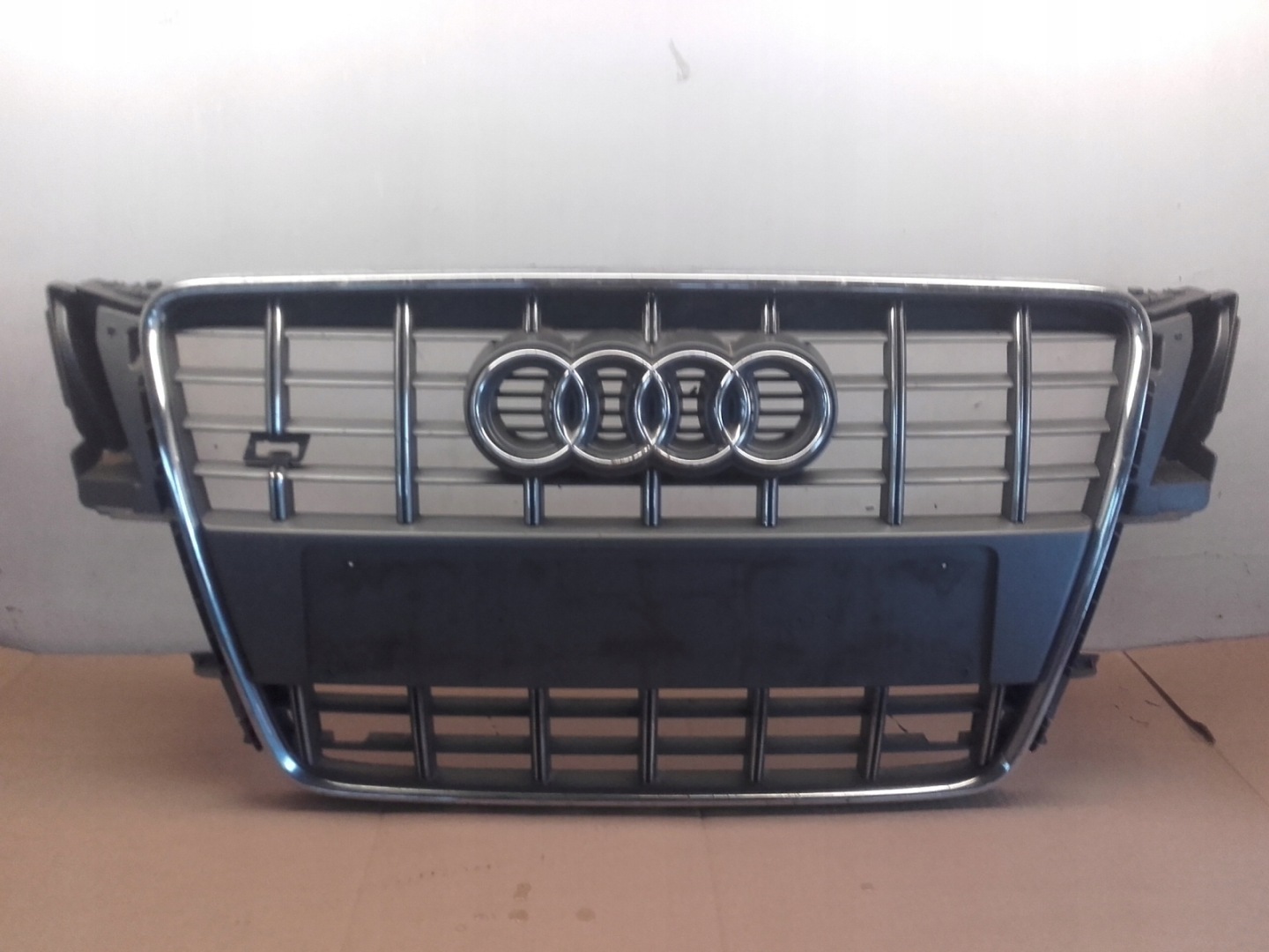 Audi A5 Kühlergrill FRONTGRILL Kühlergitter 8T0853651FQ - Thumbnail 1
