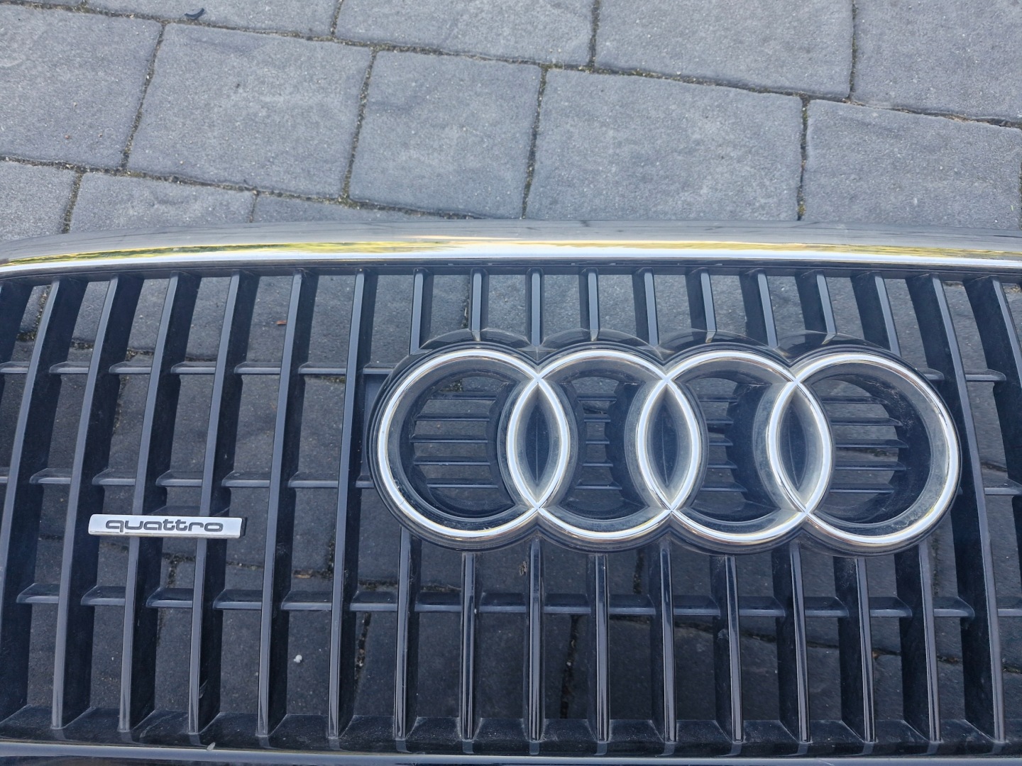 Audi Q5 Kühlergrill FRONTGRILL Kühlergitter 8R0853658 - Thumbnail 4