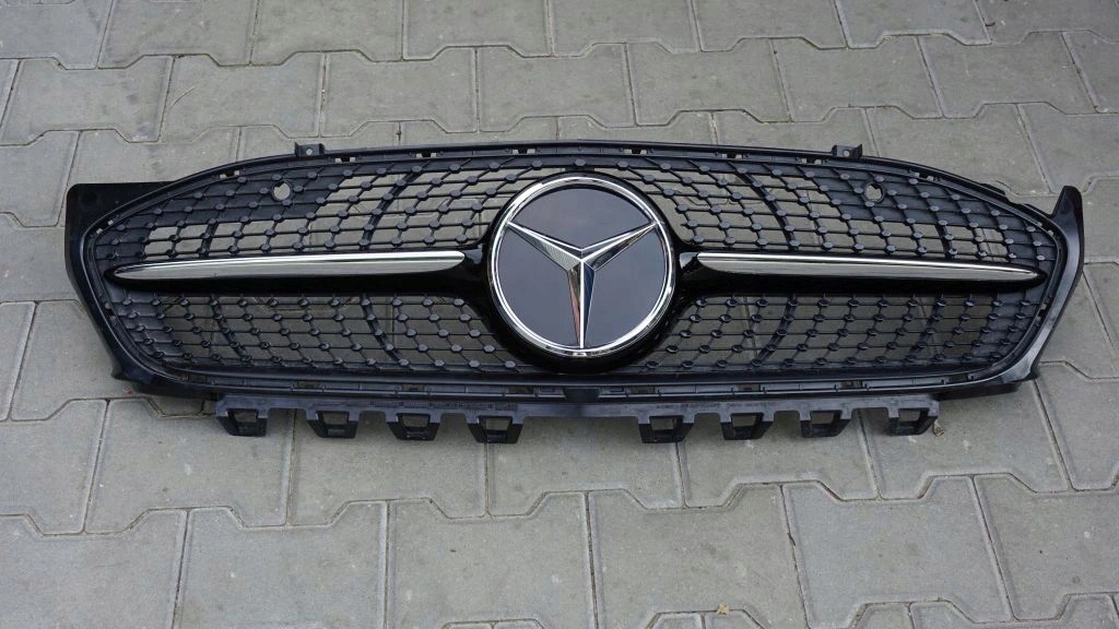 Mercedes-Benz CLA C118 Kühlergrill FRONTGRILL Kühlergitter A1188881600 - Thumbnail 1