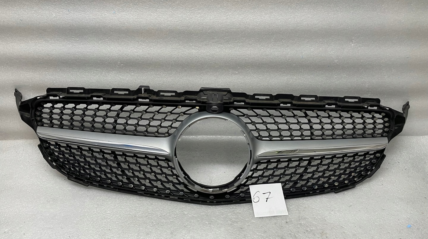 Mercedes-Benz C-Klasse W205 Kühlergrill FRONTGRILL Kühlergitter - Thumbnail 1