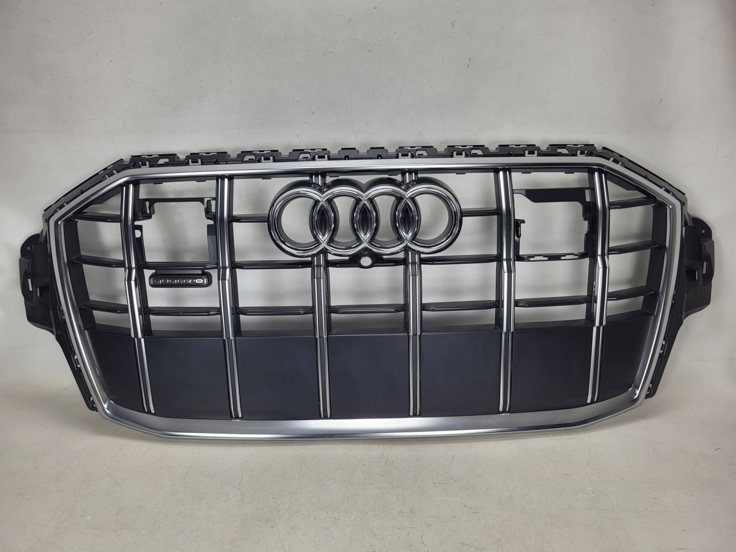 Audi Q7 Kühlergrill FRONTGRILL Kühlergitter 4M0853651AK - Thumbnail 1