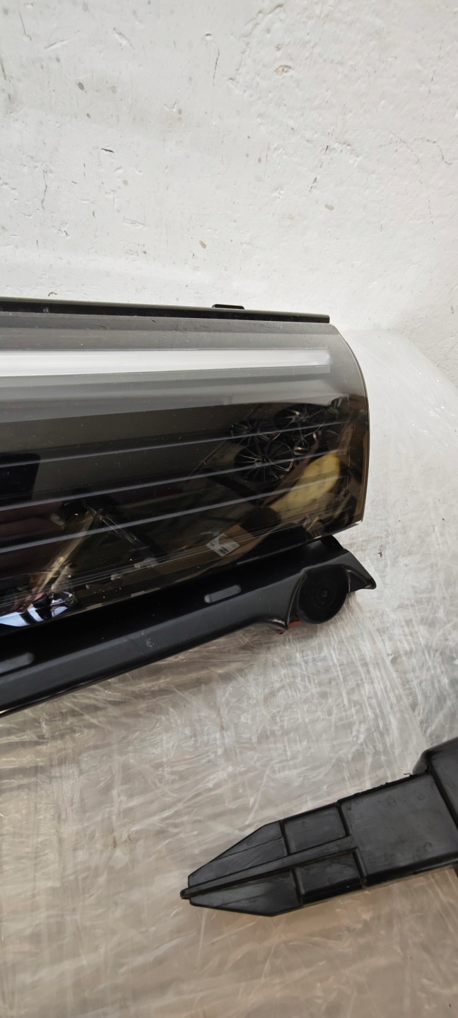 VW Tiguan Kühlergrill FRONTGRILL Kühlergitter 571853651HT - Thumbnail 4