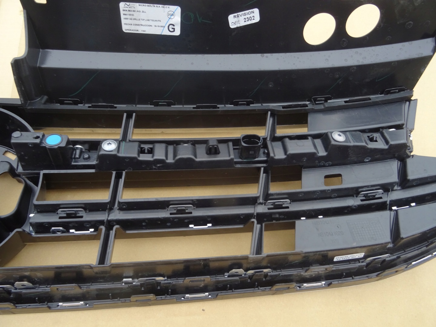 VW Tiguan Kühlergrill FRONTGRILL Kühlergitter 5NN853653HA - Thumbnail 4