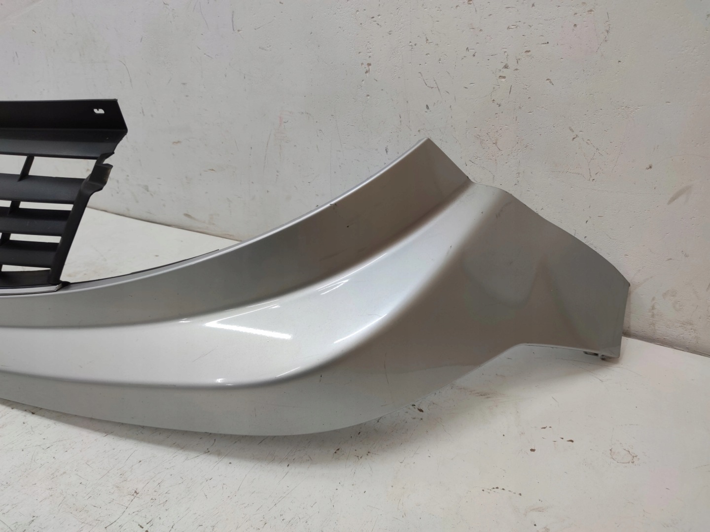 Renault Trafic L Kühlergrill FRONTGRILL Kühlergitter 623100251R - Thumbnail 4