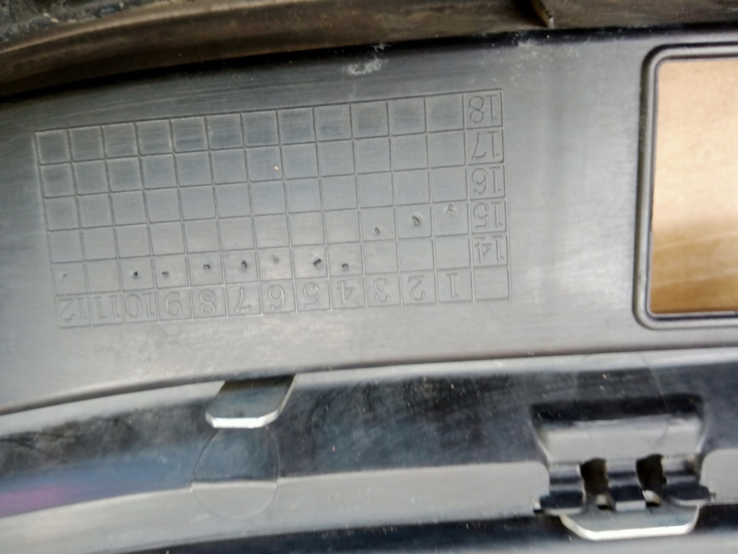 Suzuki Celerio LF Kühlergrill FRONTGRILL Kühlergitter - Thumbnail 10
