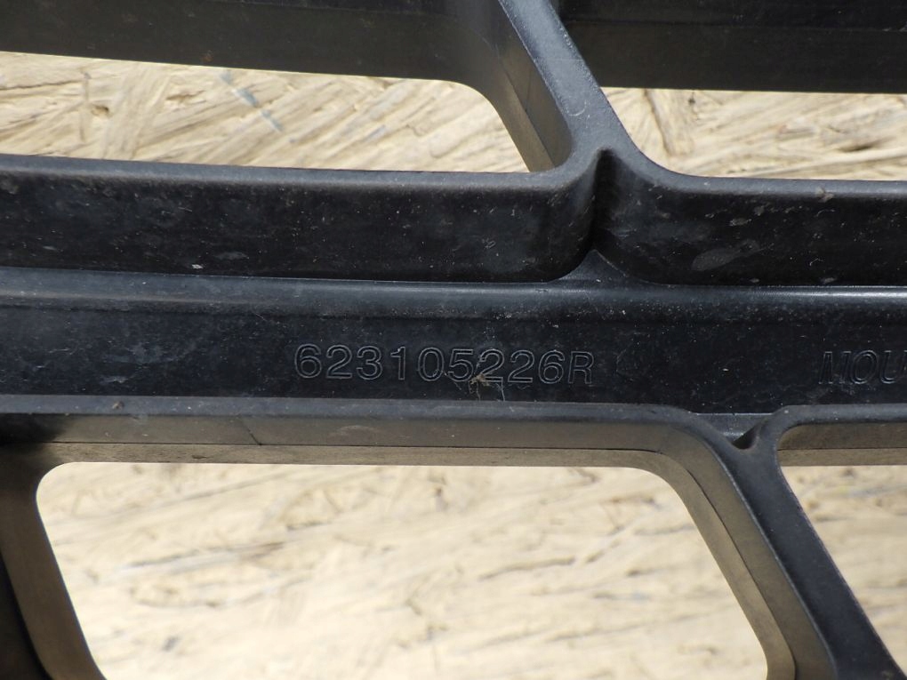 Renault Trafic L Kühlergrill FRONTGRILL Kühlergitter 623105226R - Thumbnail 6