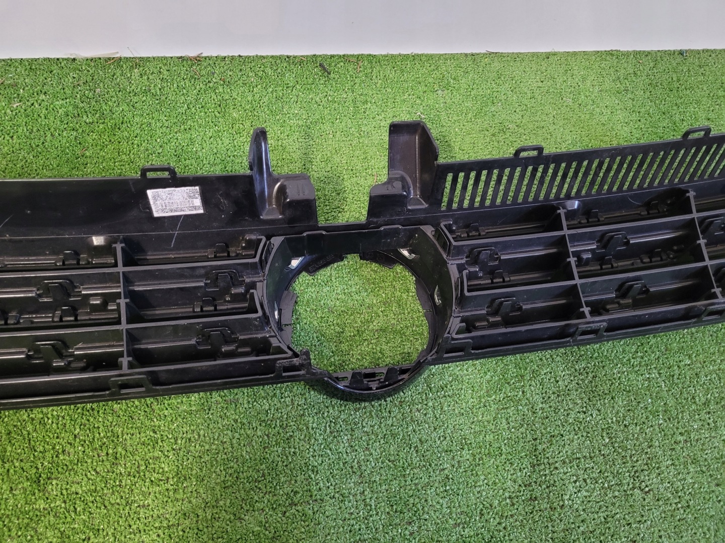 VW Touran I Kühlergrill FRONTGRILL Kühlergitter 5TA853651 - Thumbnail 8