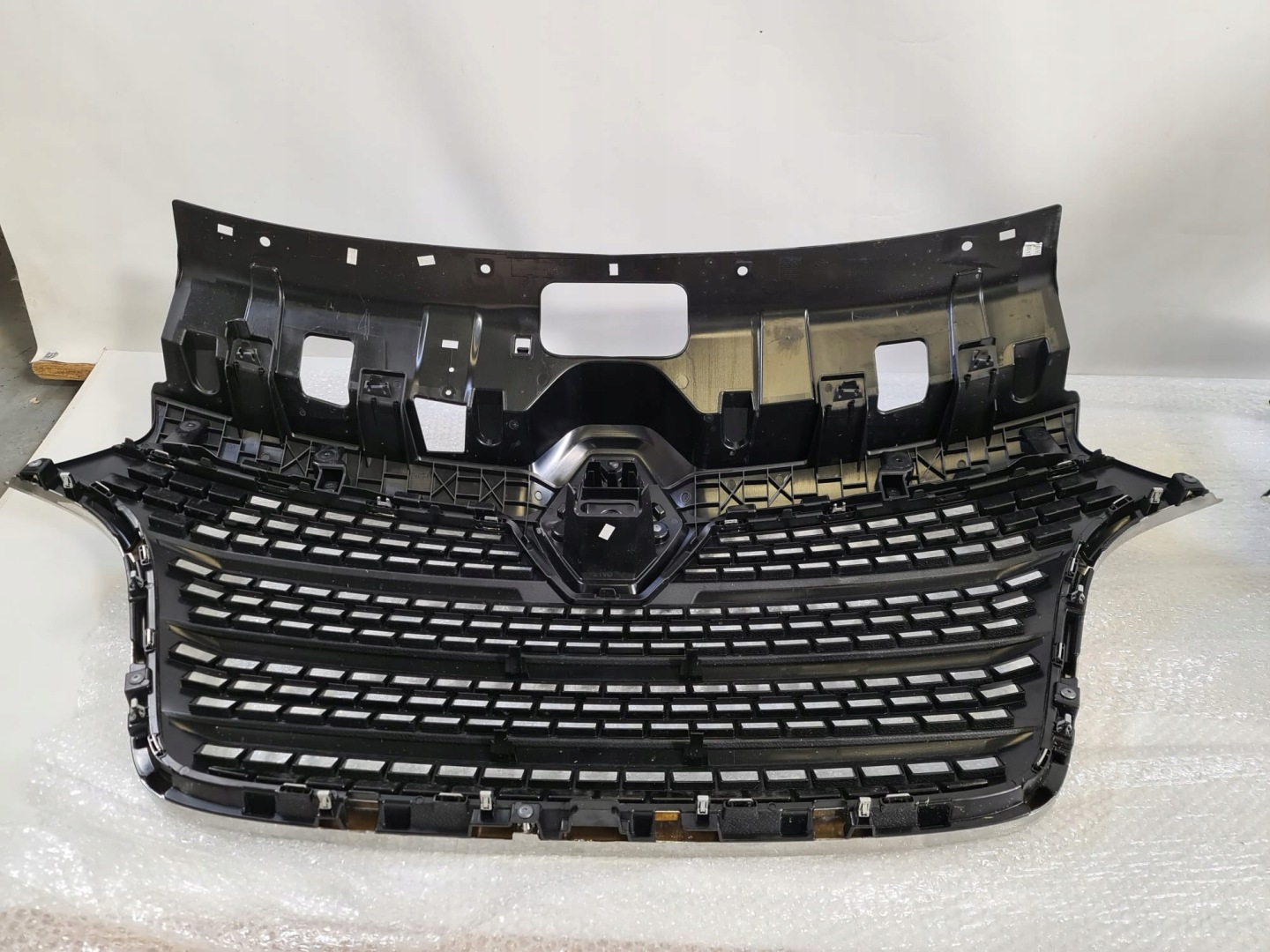 Renault Master II Kühlergrill FRONTGRILL Kühlergitter - Thumbnail 3