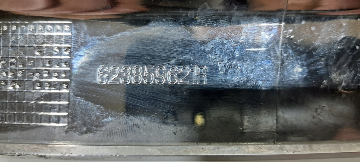 Nissan NV300 J4 Kühlergrill FRONTGRILL Kühlergitter 623859621R - Thumbnail 10