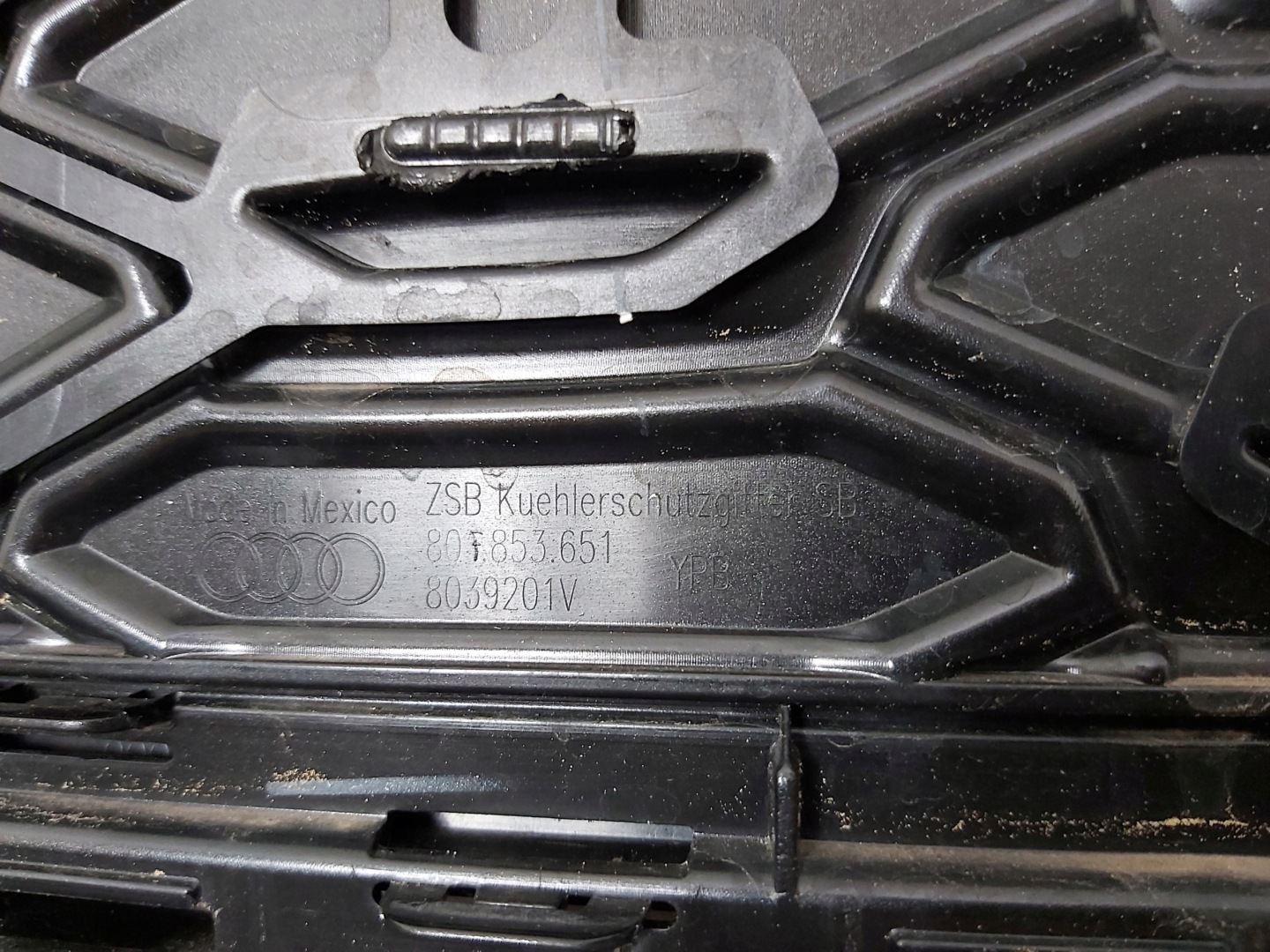 Audi Q5 Kühlergrill FRONTGRILL Kühlergitter 80F853651 - Thumbnail 11