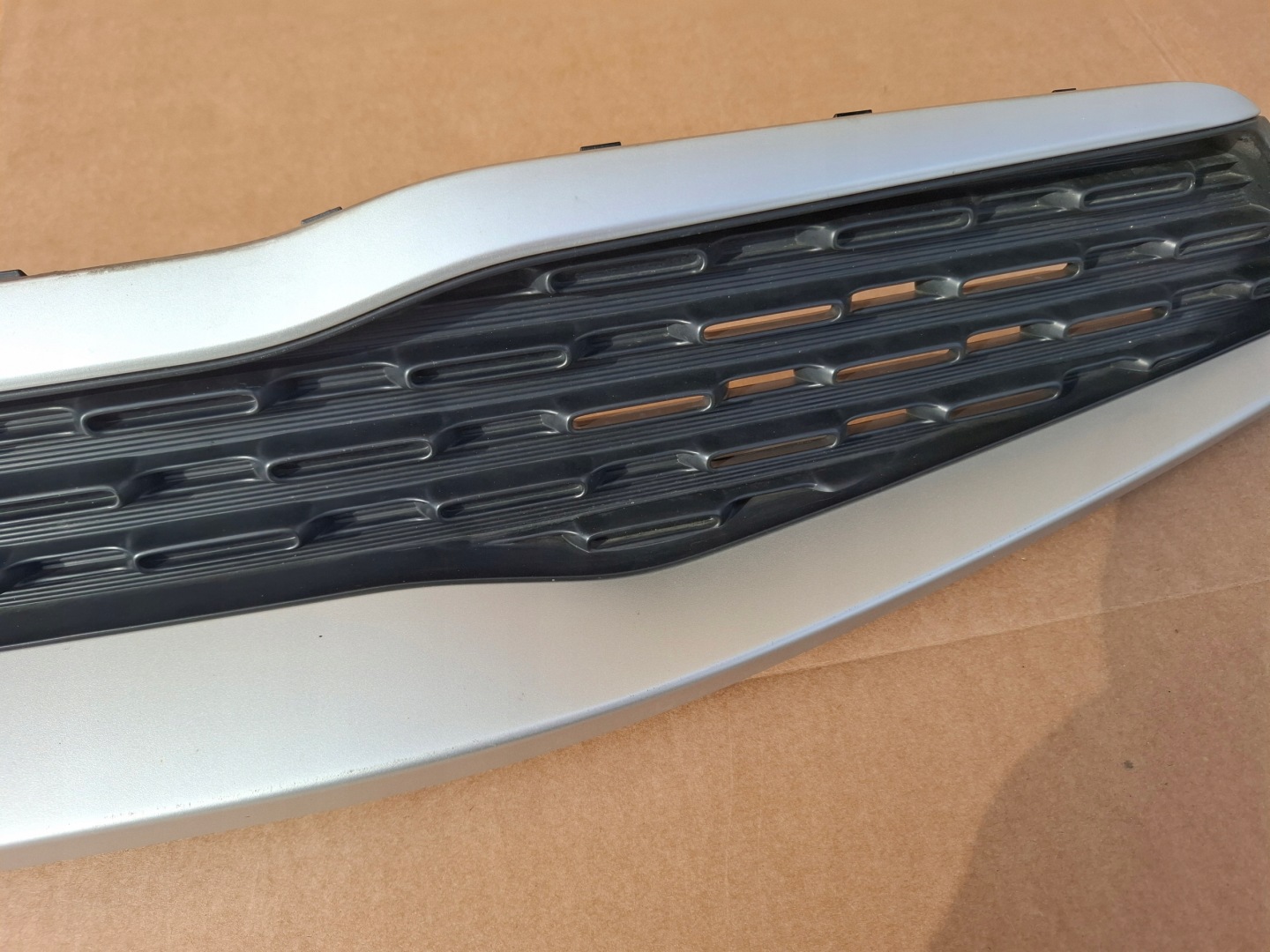 Kia Stonic YB Kühlergrill FRONTGRILL Kühlergitter - Thumbnail 3