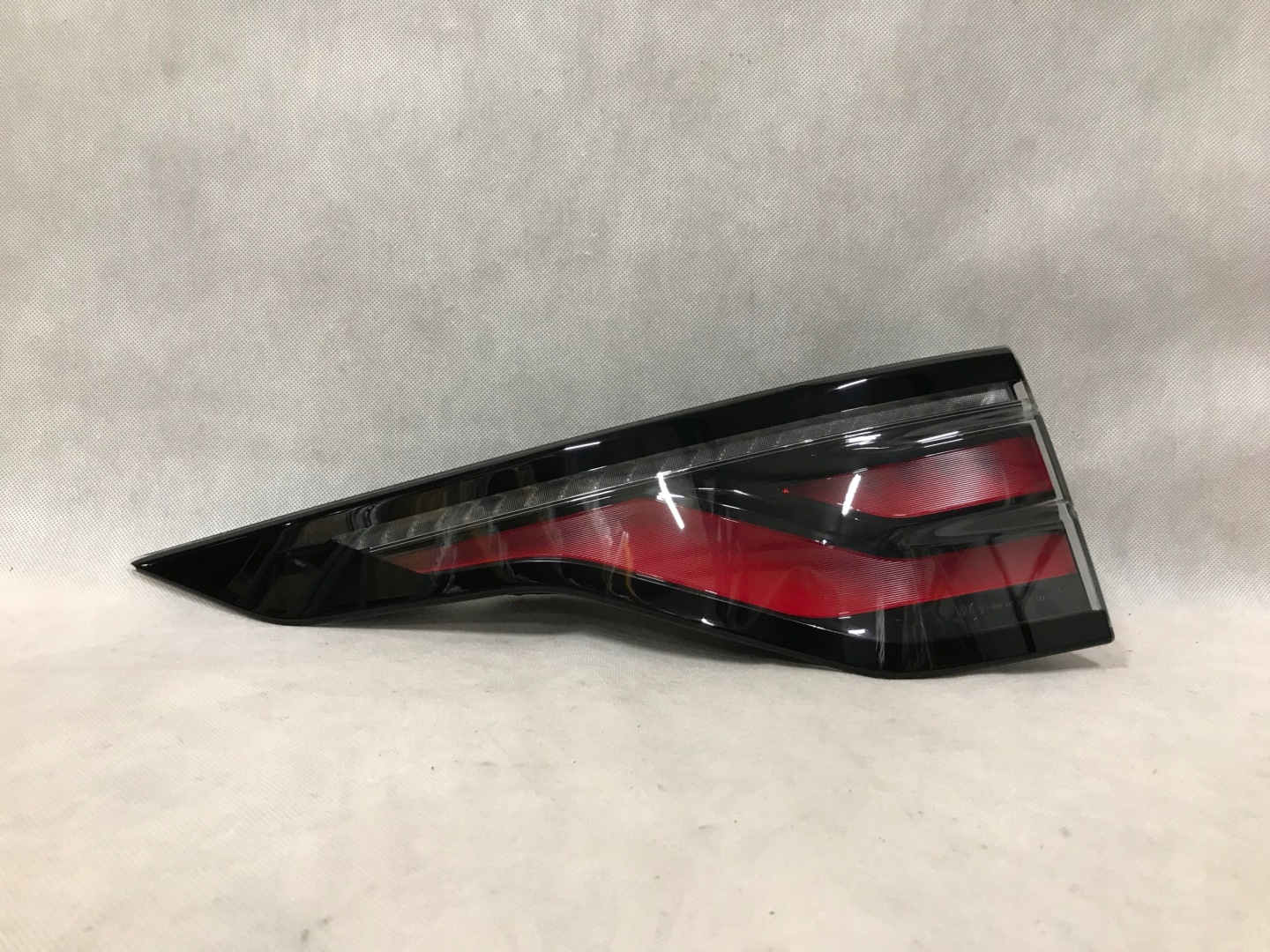 Land Rover Discovery LA Rückleuchte MY4213405C Rearlamp - Thumbnail 1
