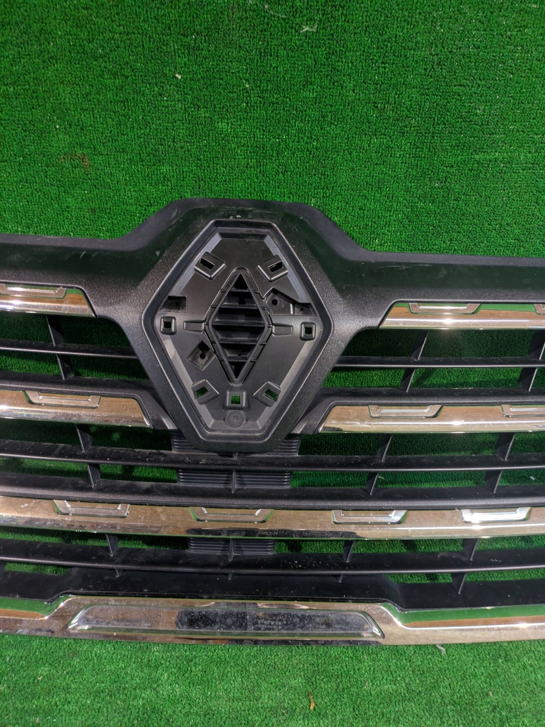 Renault Trafic L Kühlergrill FRONTGRILL Kühlergitter - Thumbnail 4