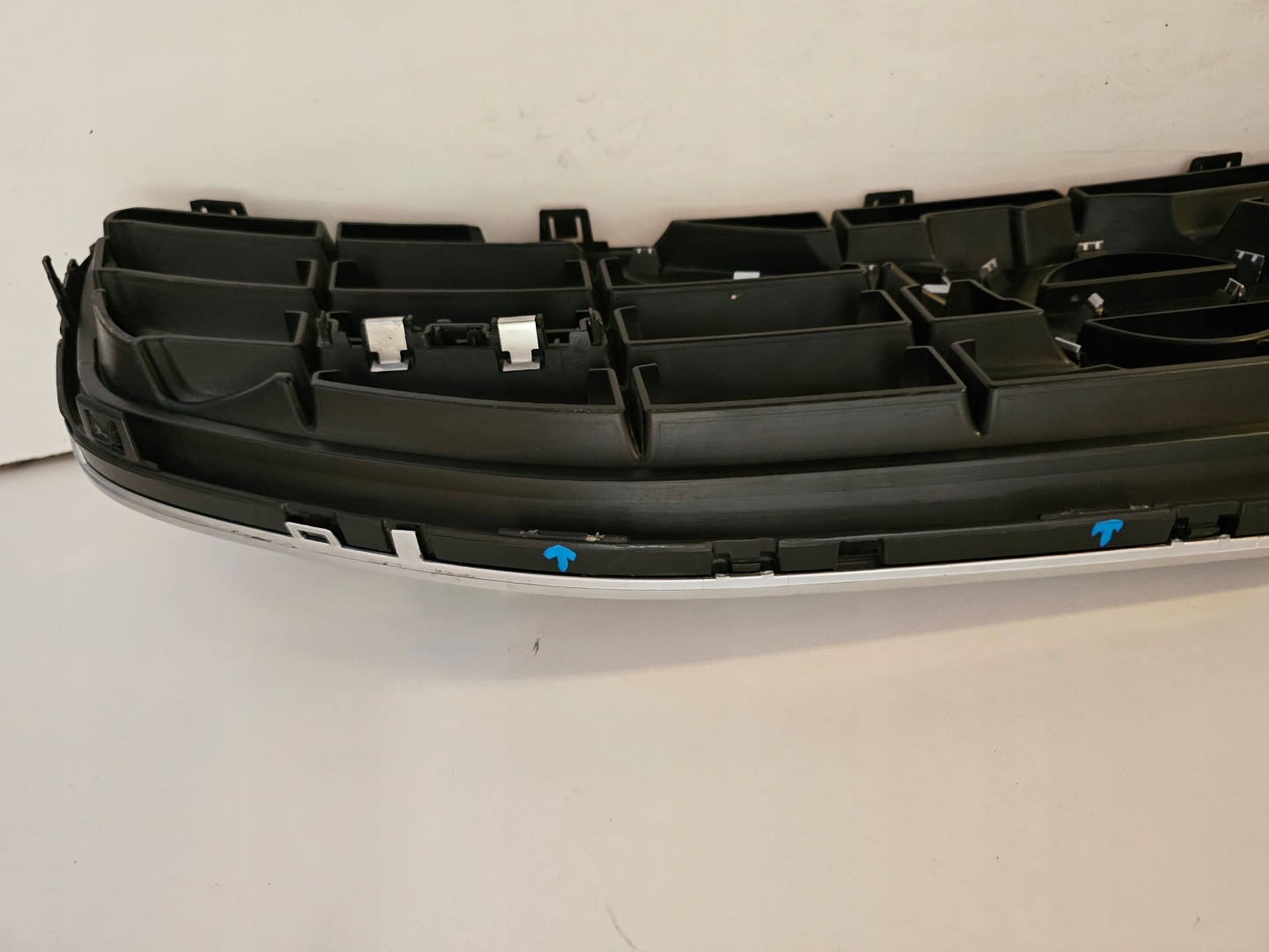 Volvo S60/V60 S60 Kühlergrill FRONTGRILL Kühlergitter 31323338SC - Thumbnail 12
