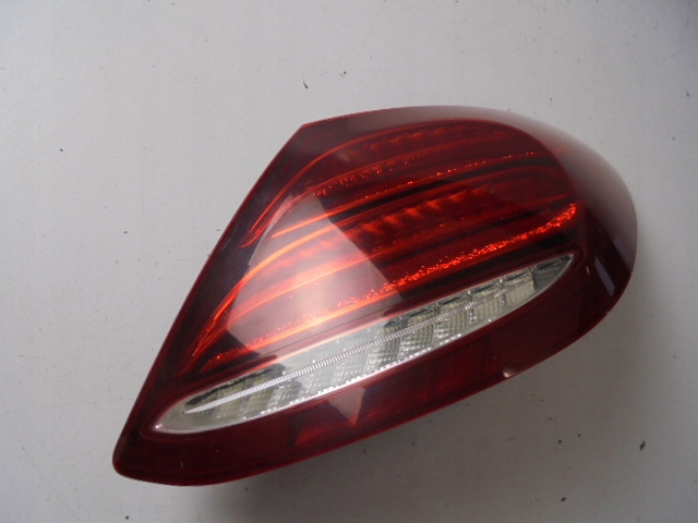 Mercedes-Benz E-Klasse W213 Rückleuchte A2139068000 Rearlamp - Thumbnail 1