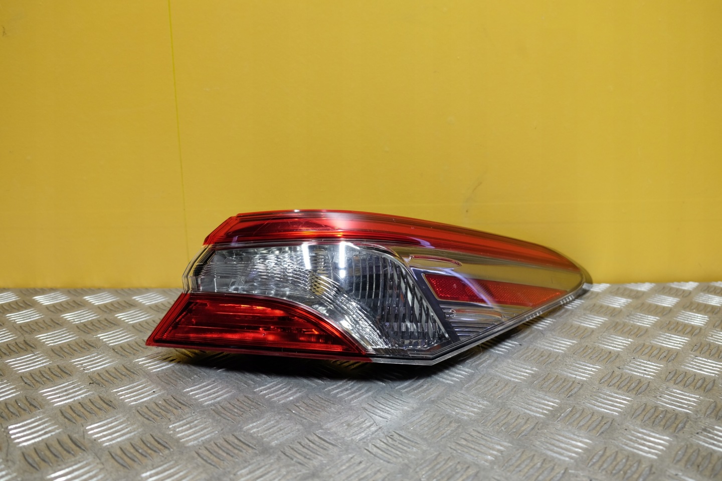 Toyota Camry XV70 Rückleuchte Rearlamp - Thumbnail 1