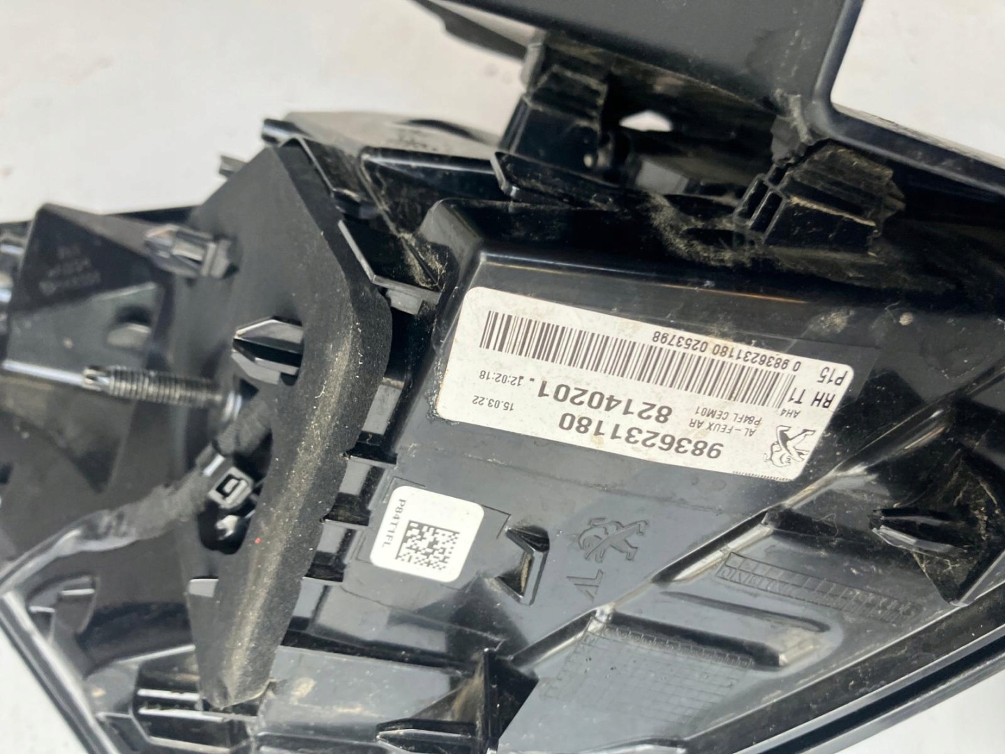 Peugeot 3008 Rückleuchte 9836231180 Rearlamp - Thumbnail 6