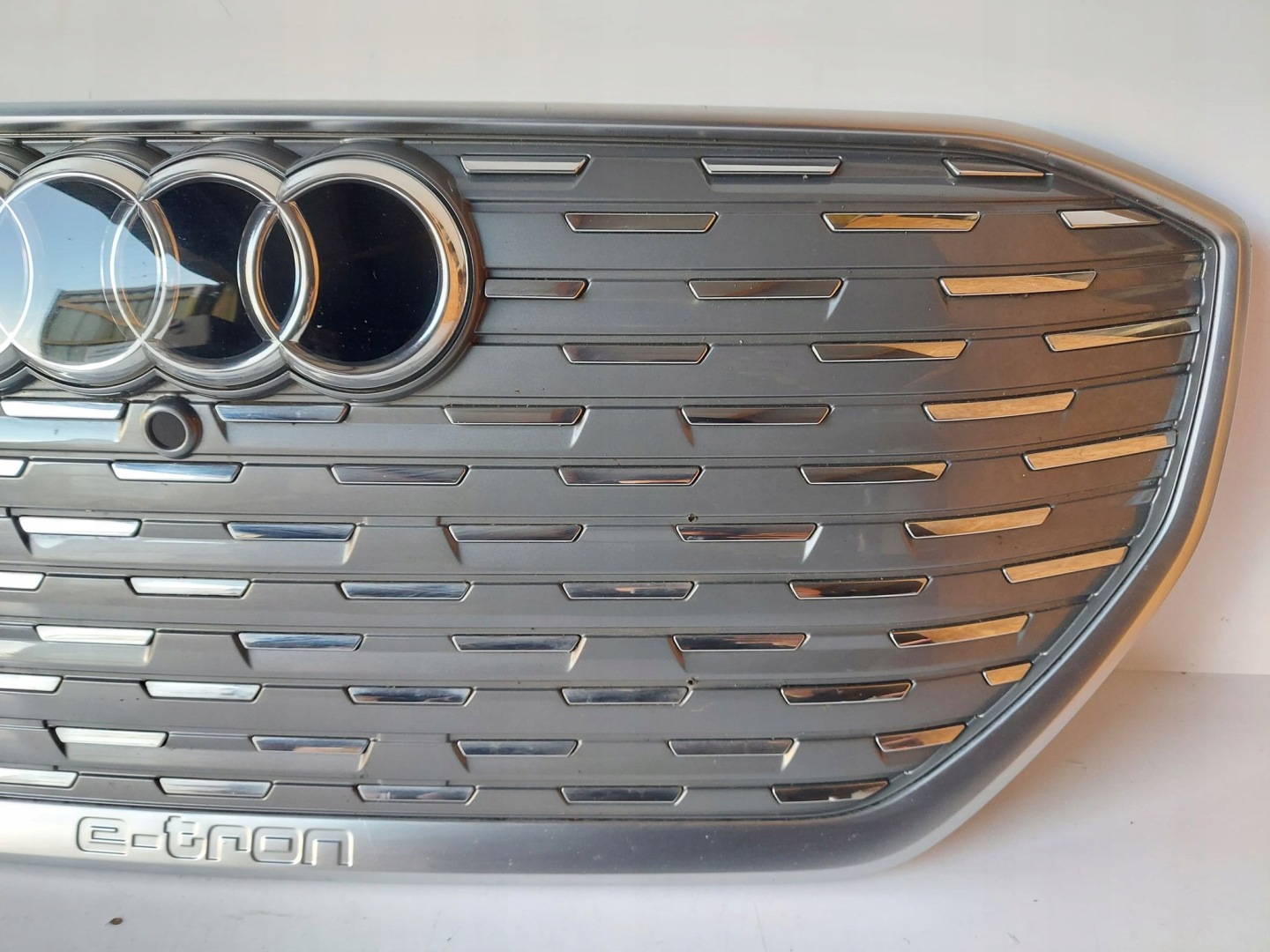 Audi Q4 Kühlergrill FRONTGRILL Kühlergitter 89A853651B - Thumbnail 5