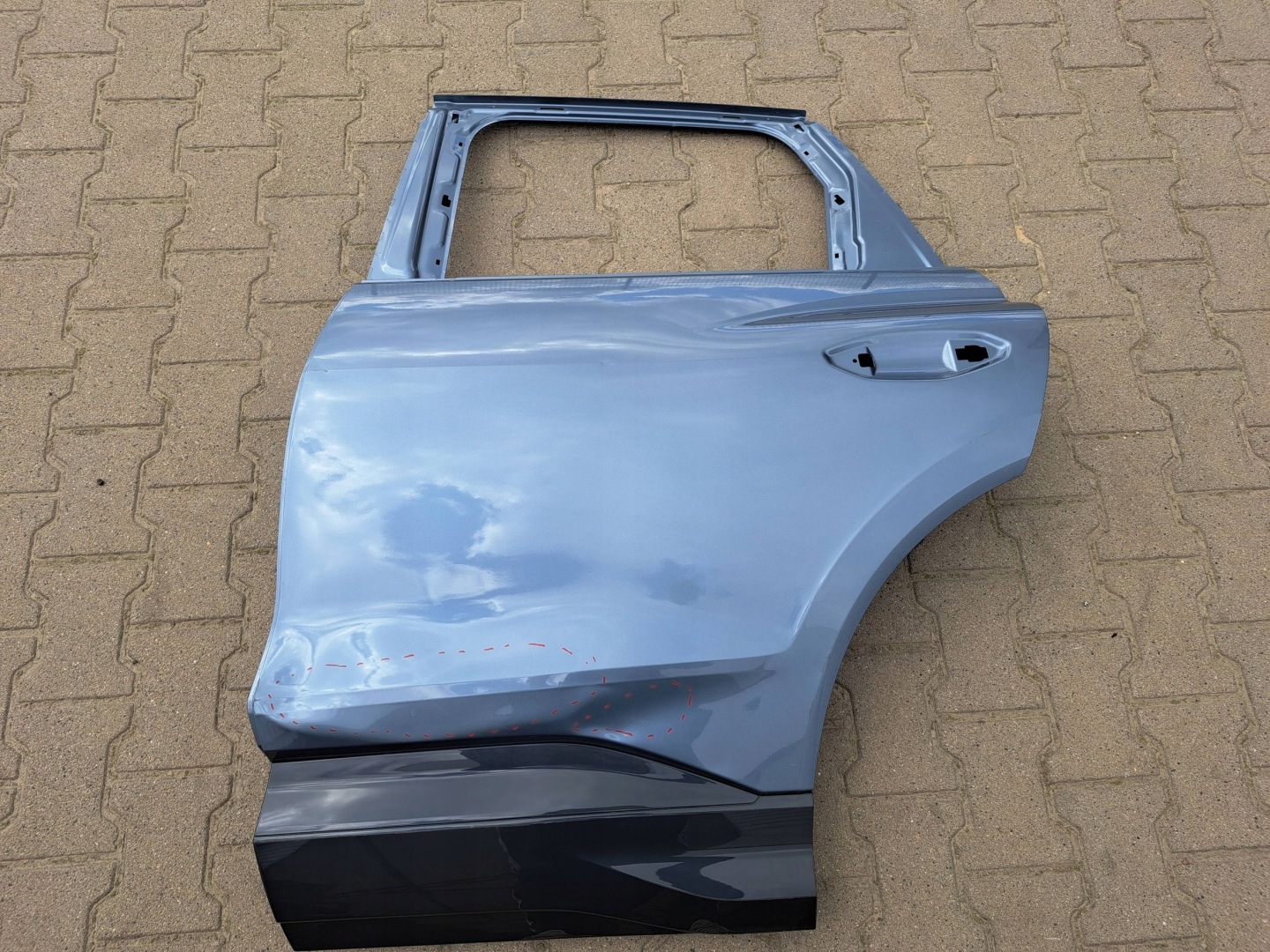 Audi Q4 Tür Hinten Links Door Porta Porte - Thumbnail 1