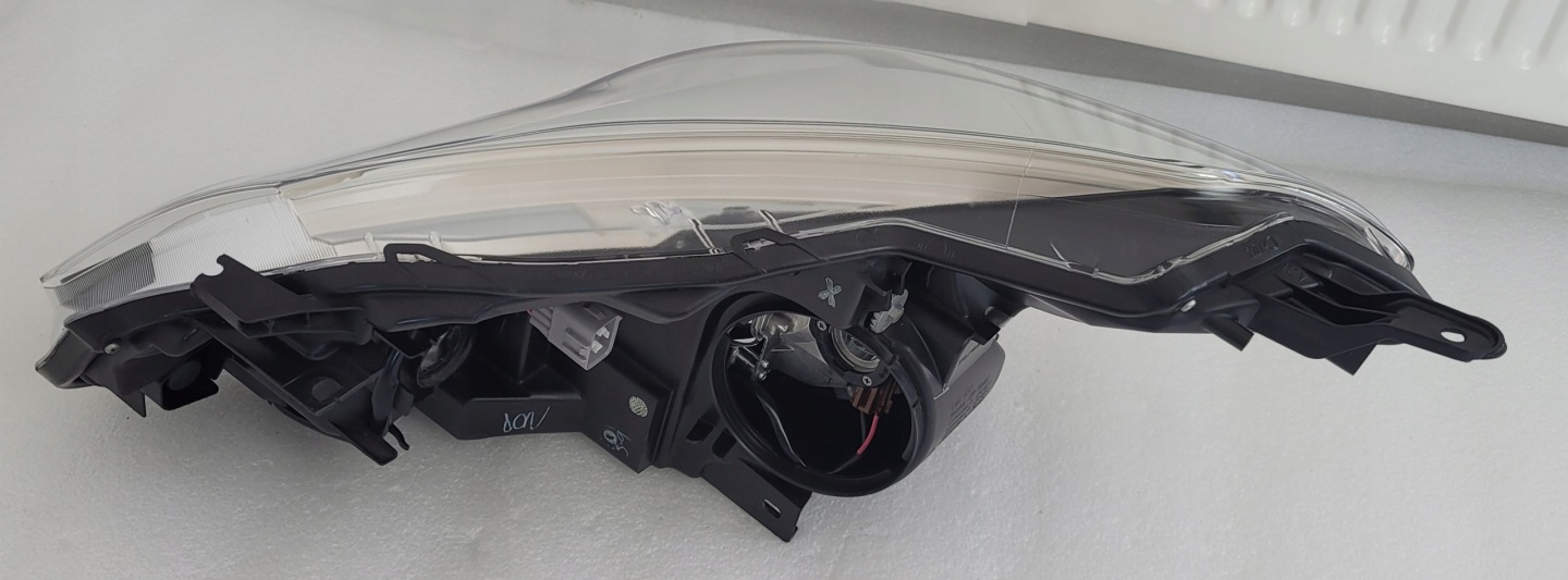 Frontscheinwerfer Toyota Yaris I P1 LED Rechts Scheinwerfer Headlight - Thumbnail 8